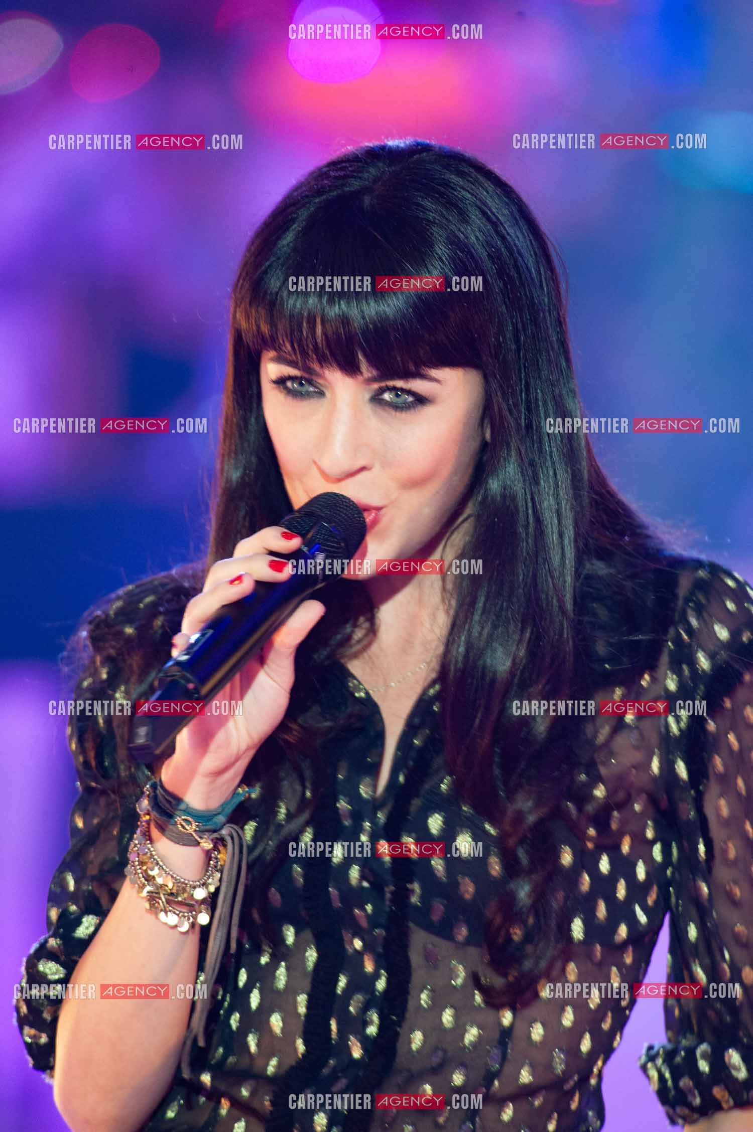 La chanteuse Nolwenn Leroy lors du Télé Vie à Bruxelles en Belgique le 07 mai 2011.