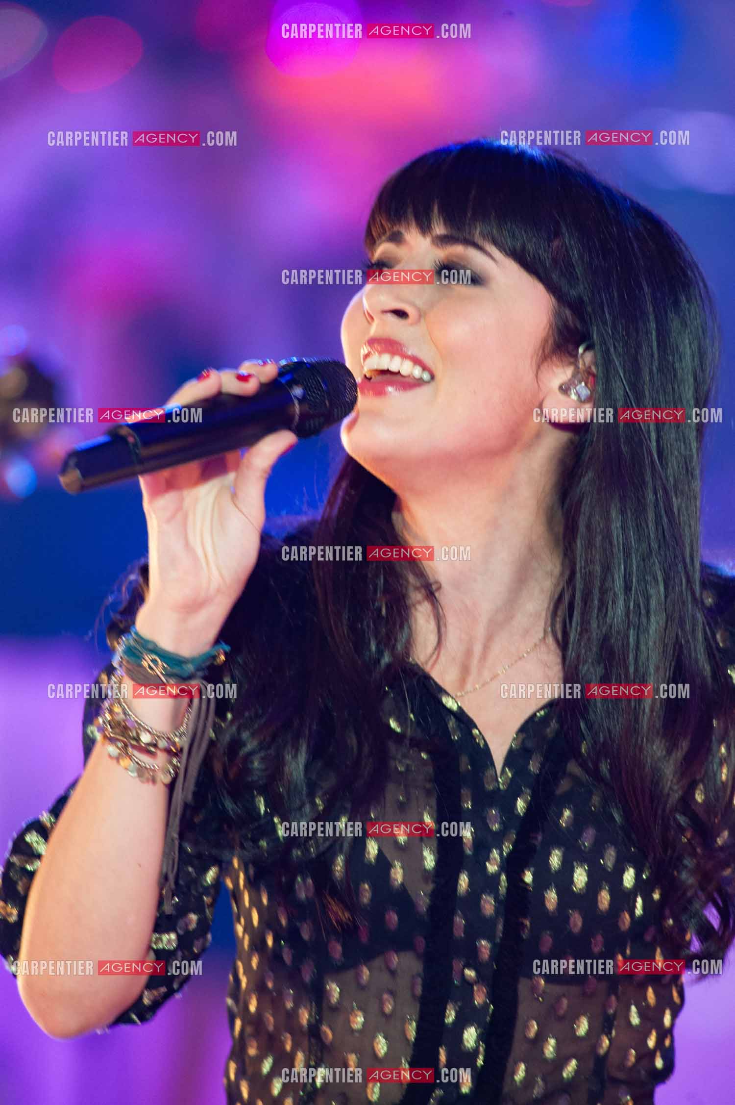 La chanteuse Nolwenn Leroy lors du Télé Vie à Bruxelles en Belgique le 07 mai 2011.