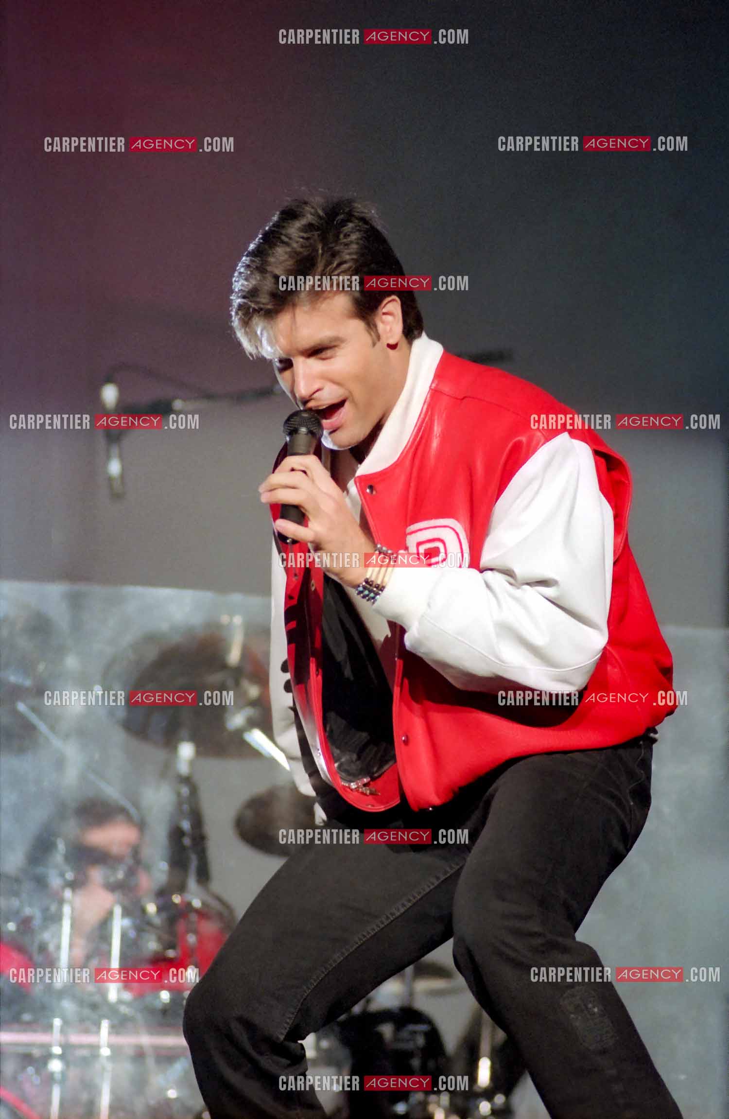 Le chanteur Canadien Roch Voisine en concert au POPB de Paris Bercy le 6 Février 1992.