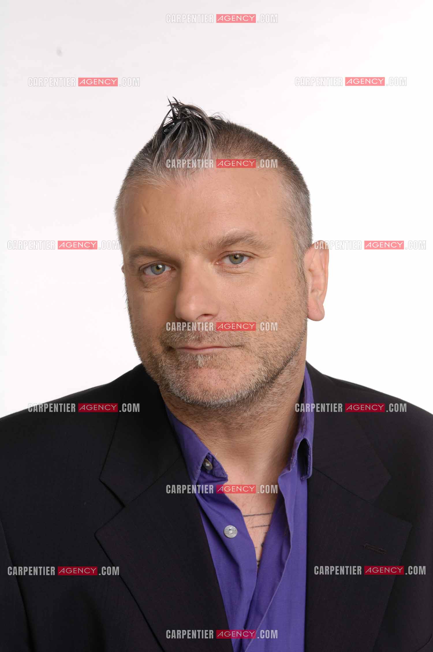 Le chanteur Sansévérino. ( Exclusif )