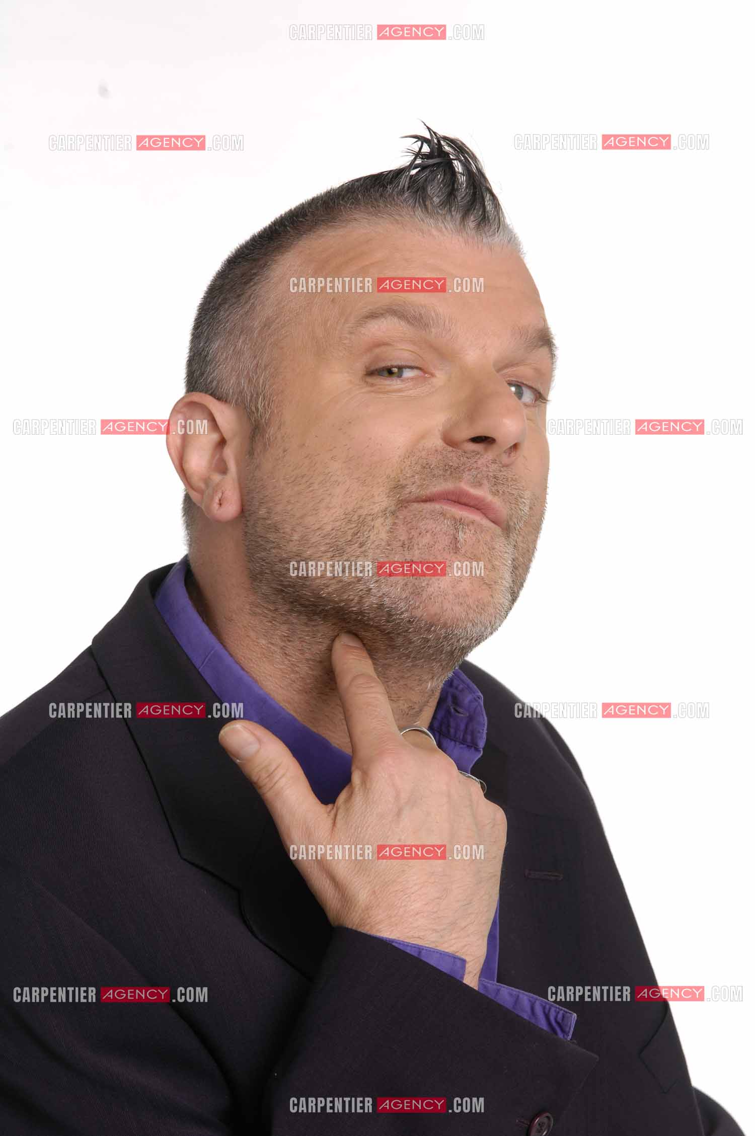 Le chanteur Sansévérino. ( Exclusif )