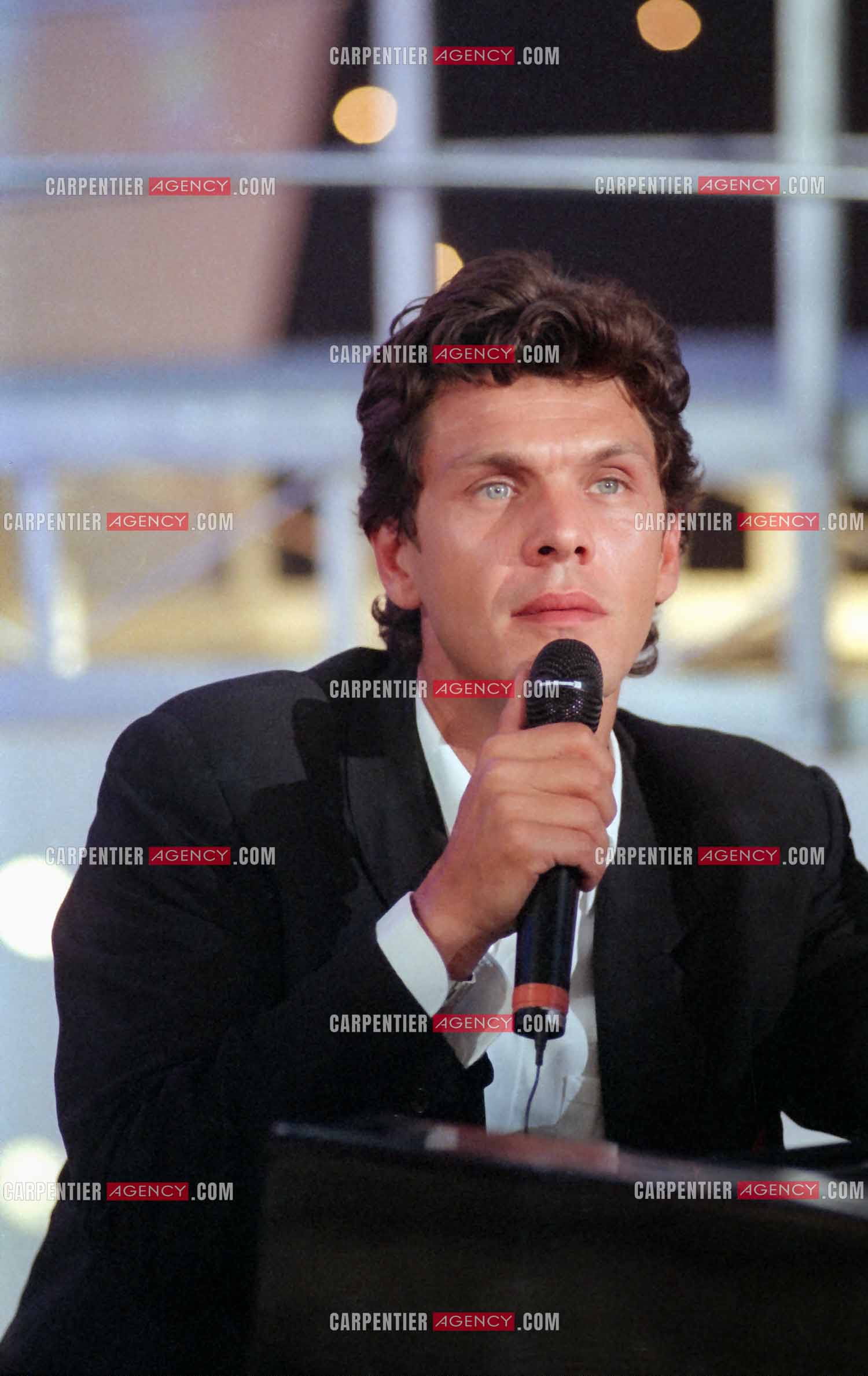 Enregistrement de l'émission “ Si on chantait “ et diffusée  sur TF1. Invité de l'émission, le chanteur Marc Lavoine.( Exclusif )