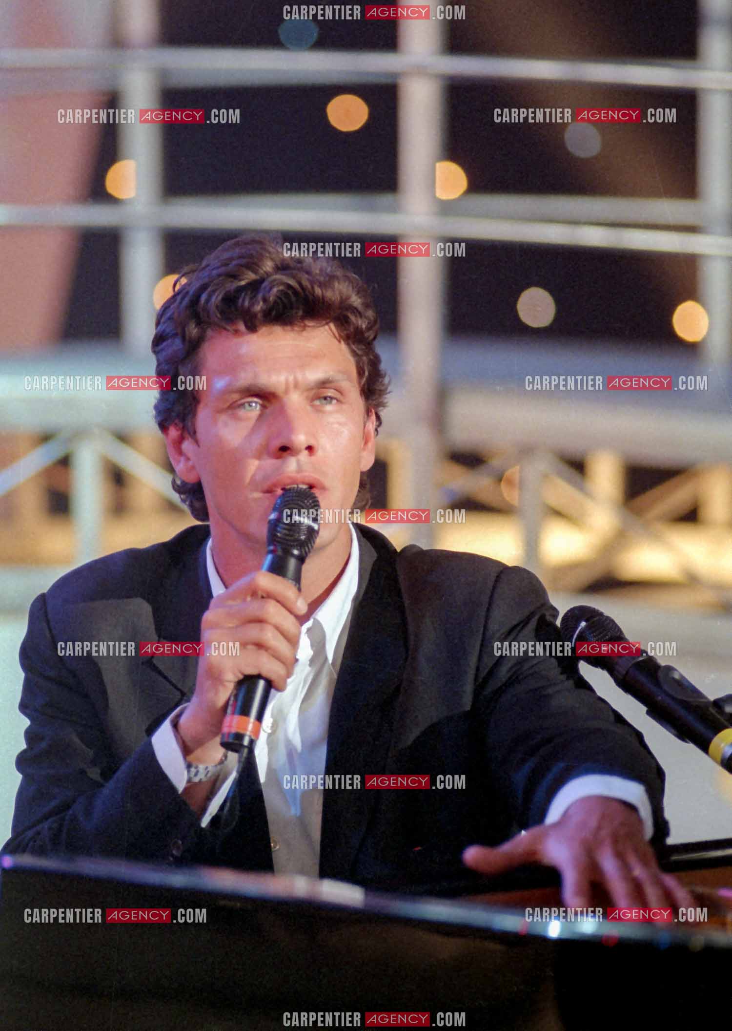 Enregistrement de l'émission “ Si on chantait “ et diffusée  sur TF1. Invité de l'émission, le chanteur Marc Lavoine.( Exclusif )