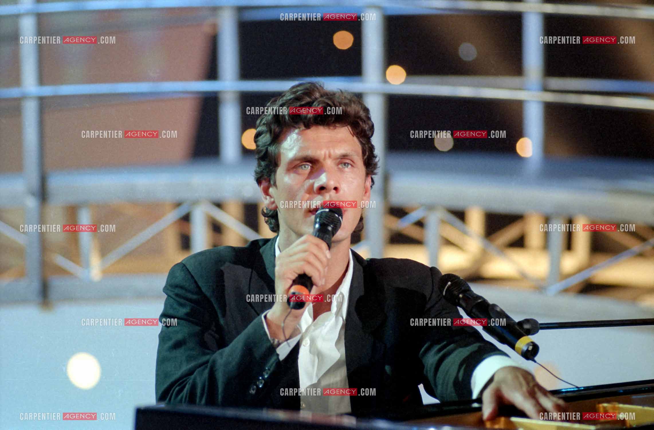 Enregistrement de l'émission “ Si on chantait “ et diffusée  sur TF1. Invité de l'émission, le chanteur Marc Lavoine.( Exclusif )