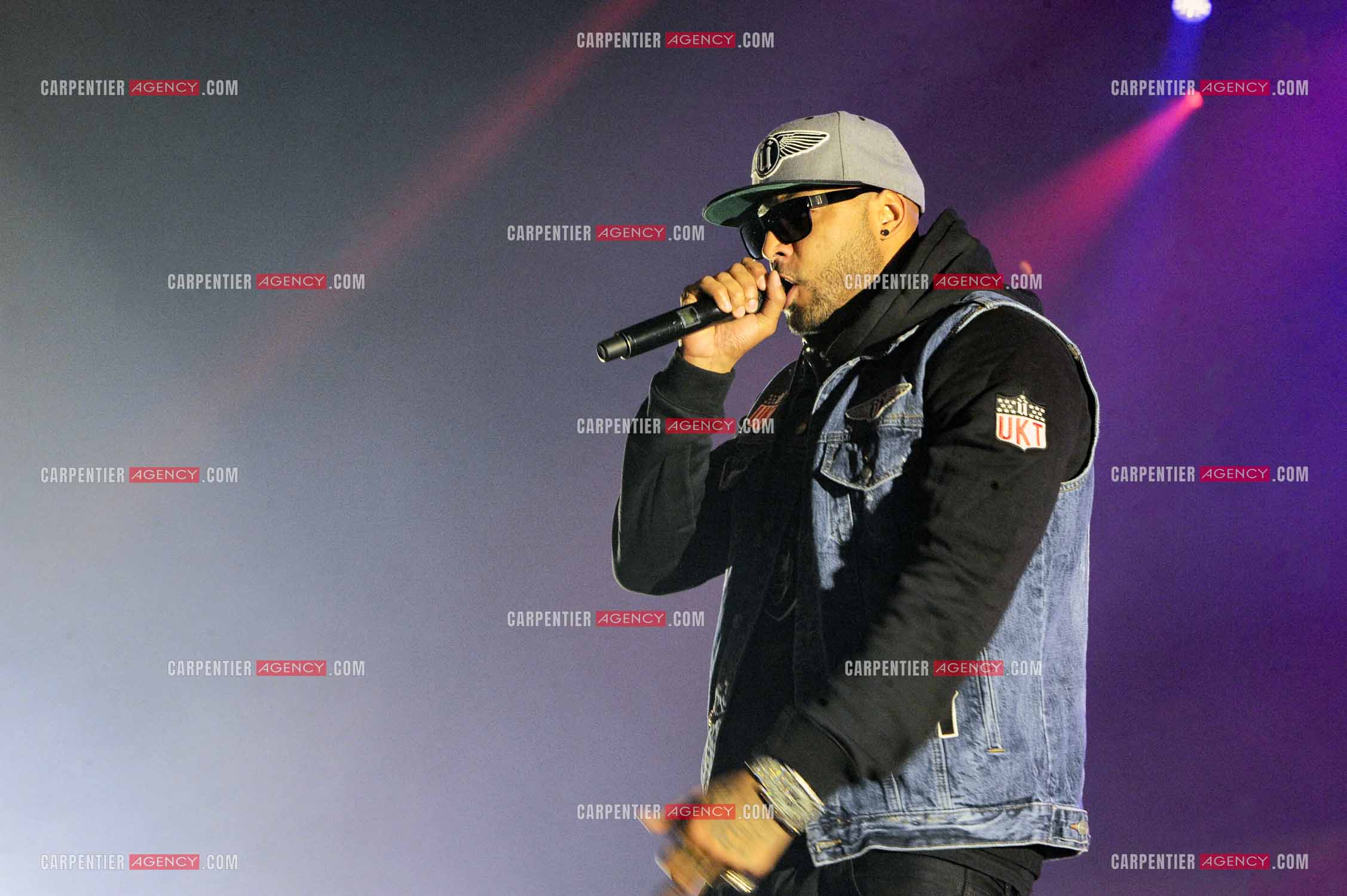 Le rappeur Élie Yaffa, dit Booba en concert au Zénith de Paris en 2007. ( Exclusif )