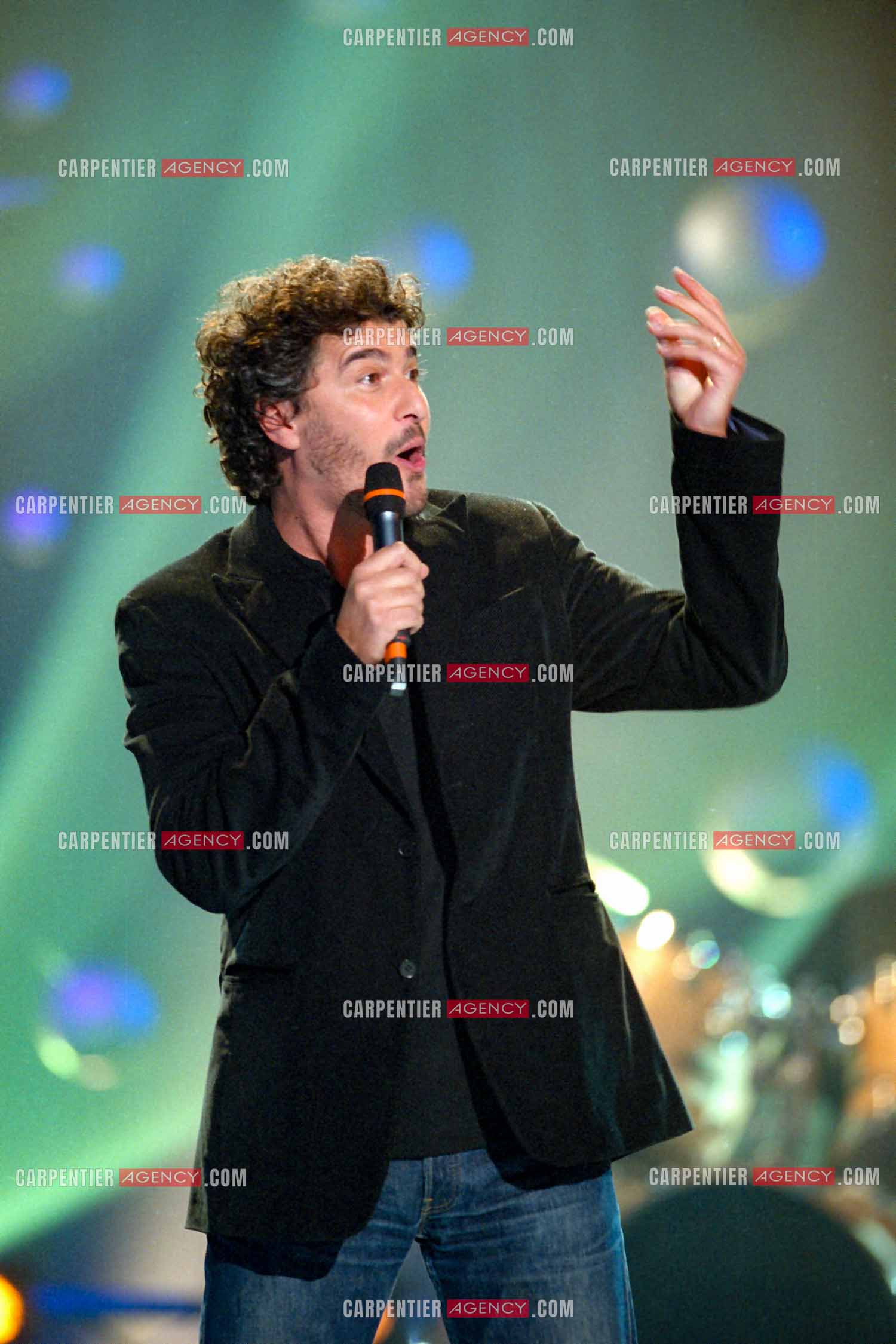 Le chanteur Daniel Lévi en concert le 20 Sept 2000.  ( Exclusif )