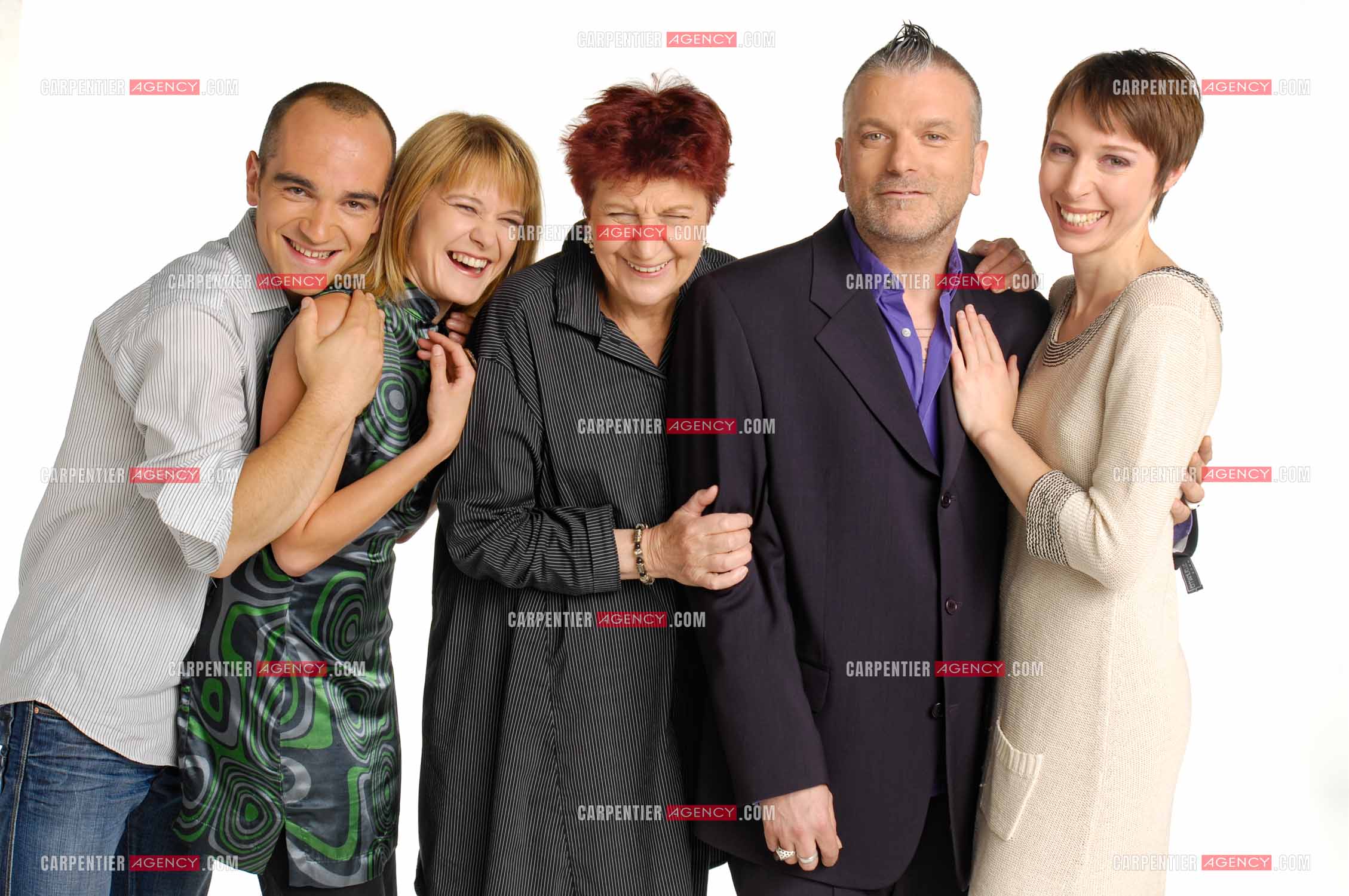 La chanteuse Anne Sylvestre  et sa troupe " Génération Sylvestre " avec Sansévérino, Guillaume Adelbert, Agnès Bihl, et Jeanne Cherhal. ( Exclusif )