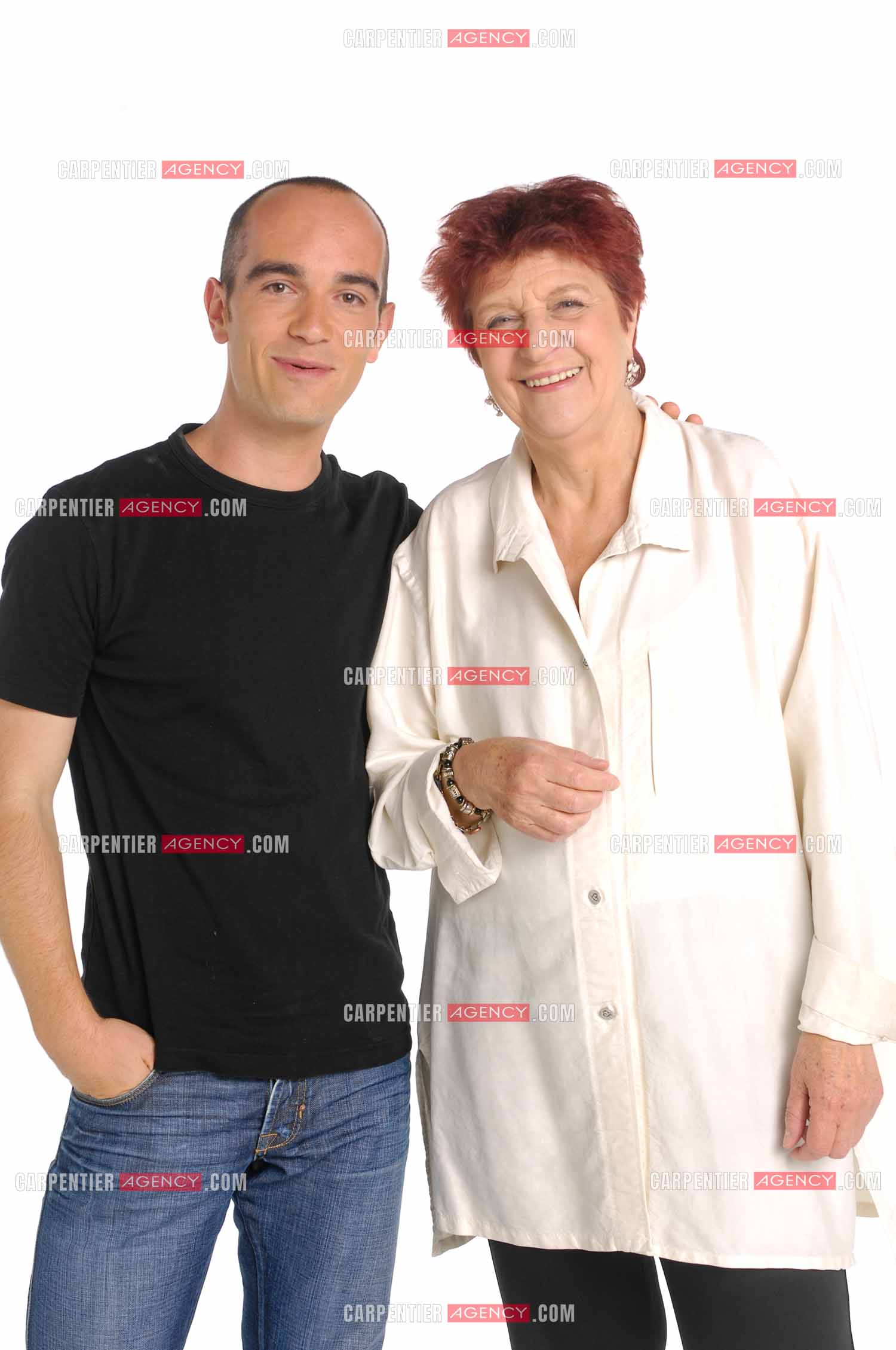 La chanteusenAnne Sylvestre et Adelbert Guillaume. ( Exclusif )