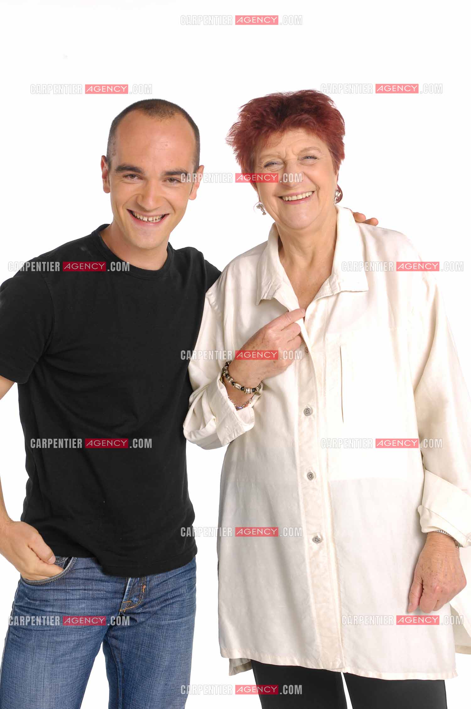 La chanteusenAnne Sylvestre et Adelbert Guillaume. ( Exclusif )