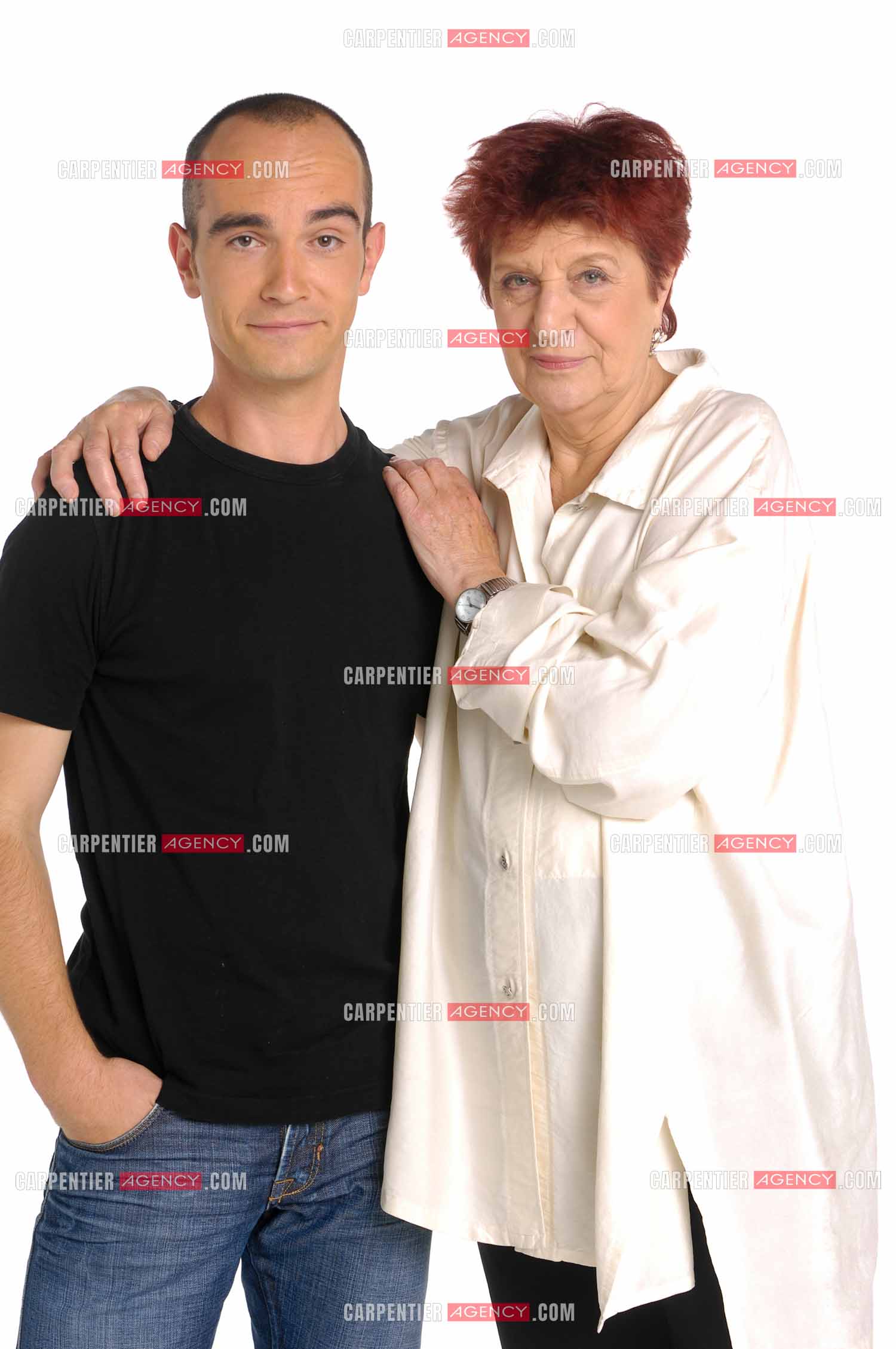 La chanteusenAnne Sylvestre et Adelbert Guillaume. ( Exclusif )