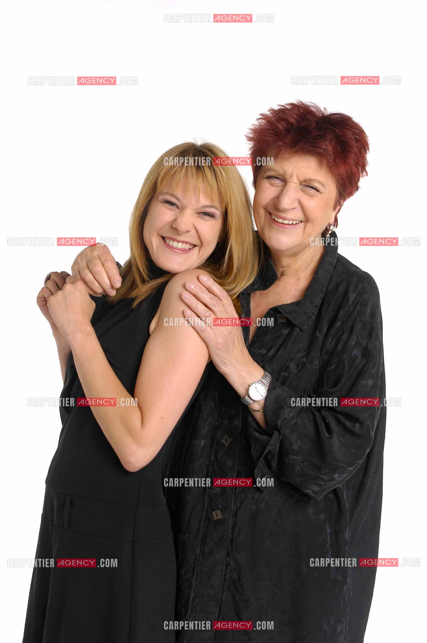 La chanteuse Anne Sylvestre et Agnès Bihl. ( Exclusif )