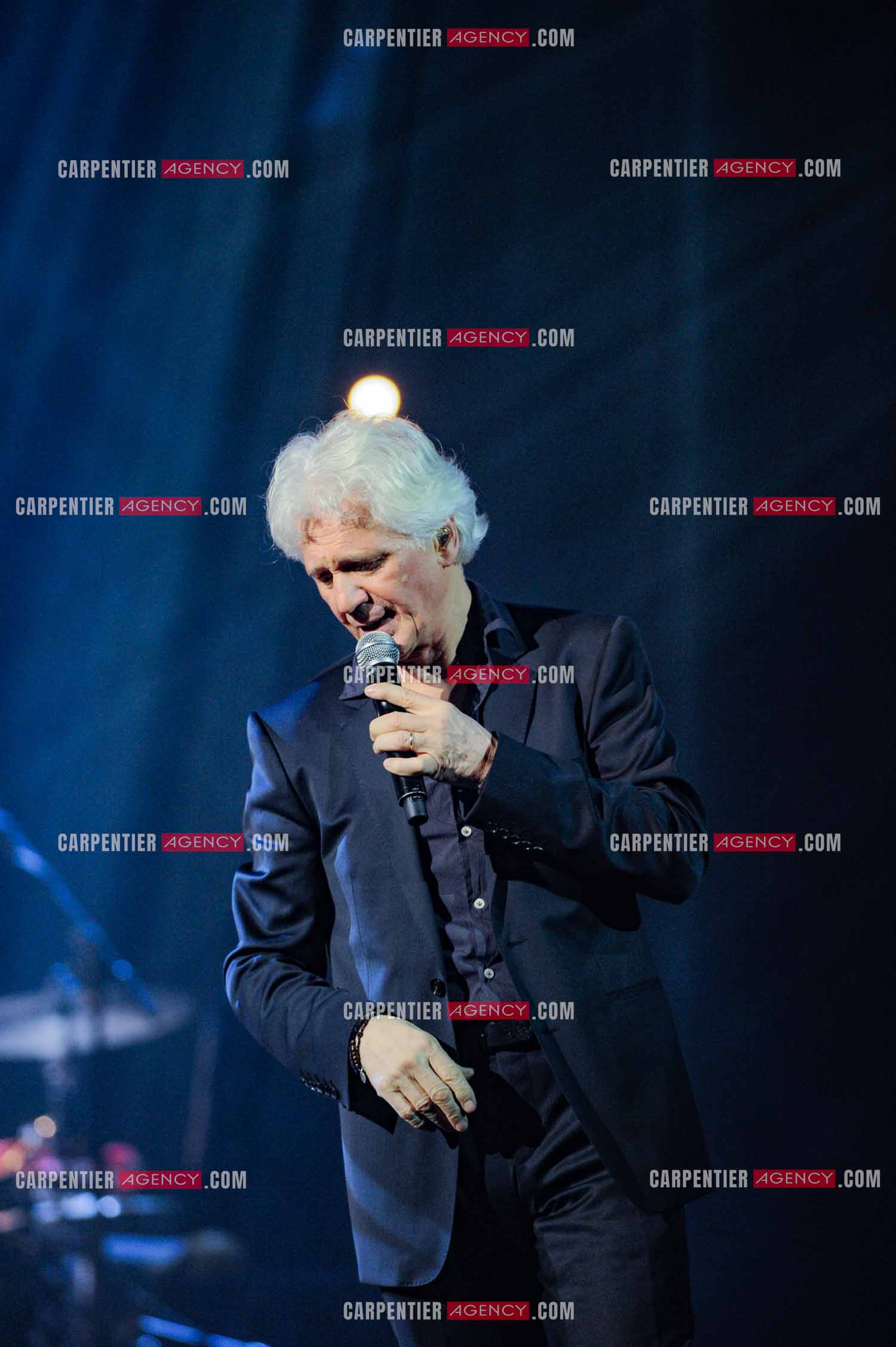 Le chanteur Gérard Lenorman en concert au Grand Rex à Paris.  ( Exclusif )