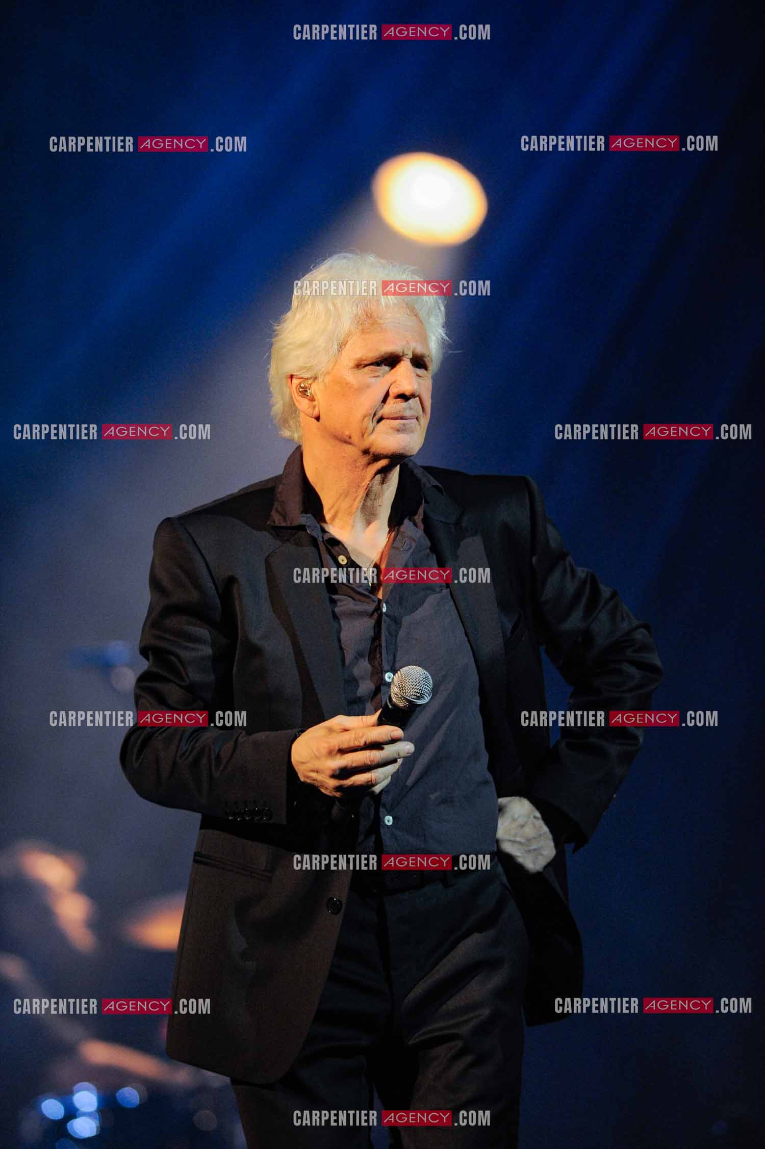 Le chanteur Gérard Lenorman en concert au Grand Rex à Paris.  ( Exclusif )