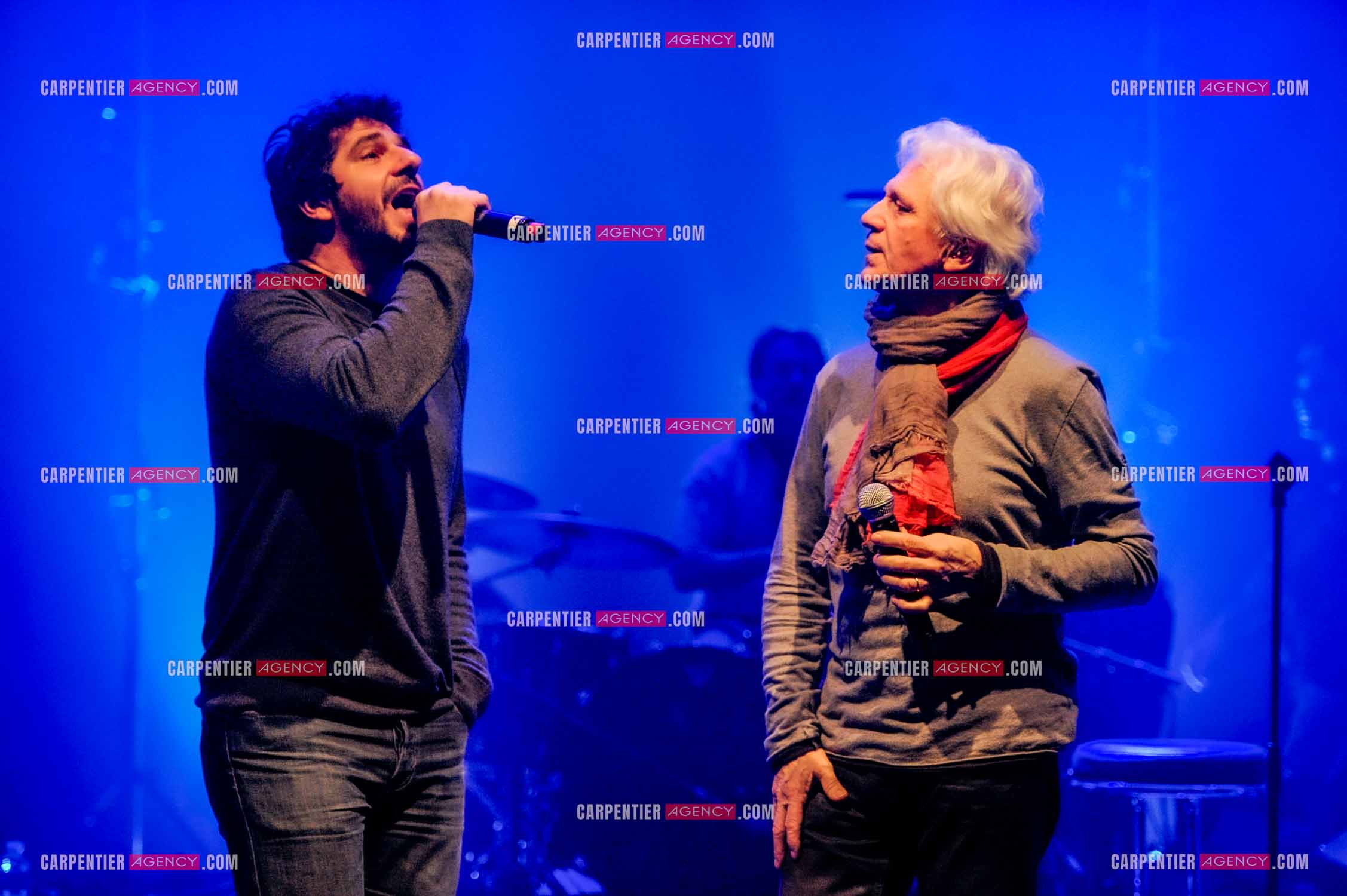 Le chanteur Gérard Lenorman en concert au Grand Rex à Paris. Lors des répétitions, Gérard Lenorman et Patrick Fiori.  ( Exclusif )