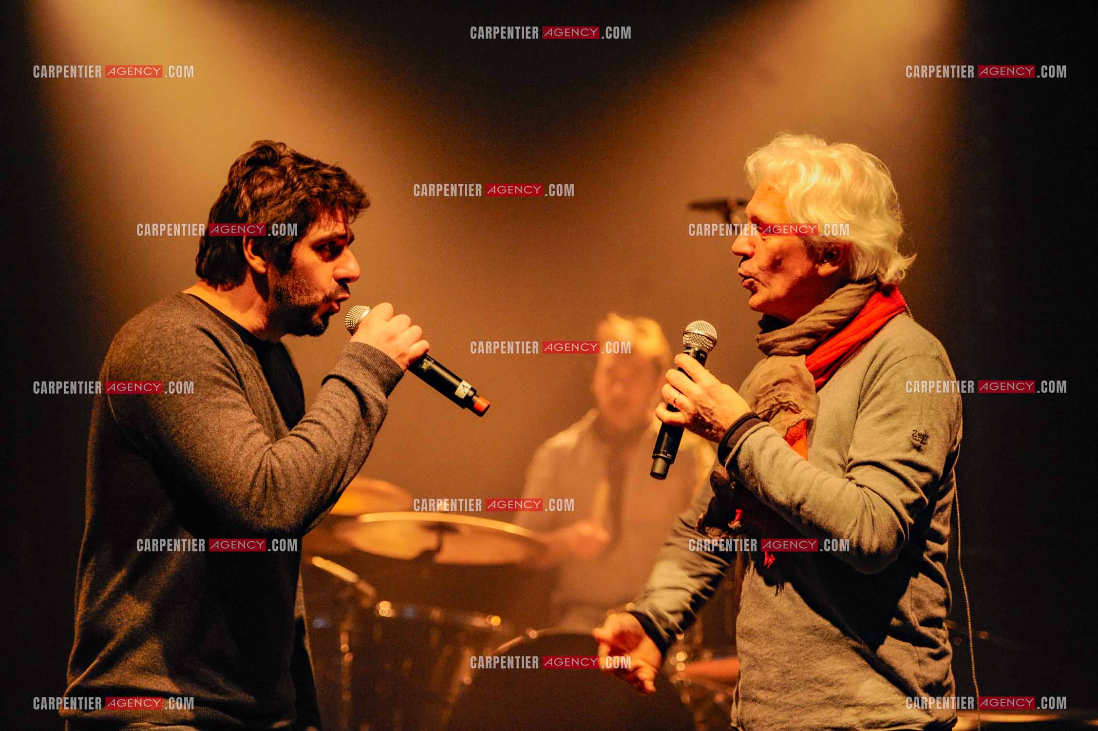 Le chanteur Gérard Lenorman en concert au Grand Rex à Paris. Lors des répétitions, Gérard Lenorman et Patrick Fiori.  ( Exclusif )