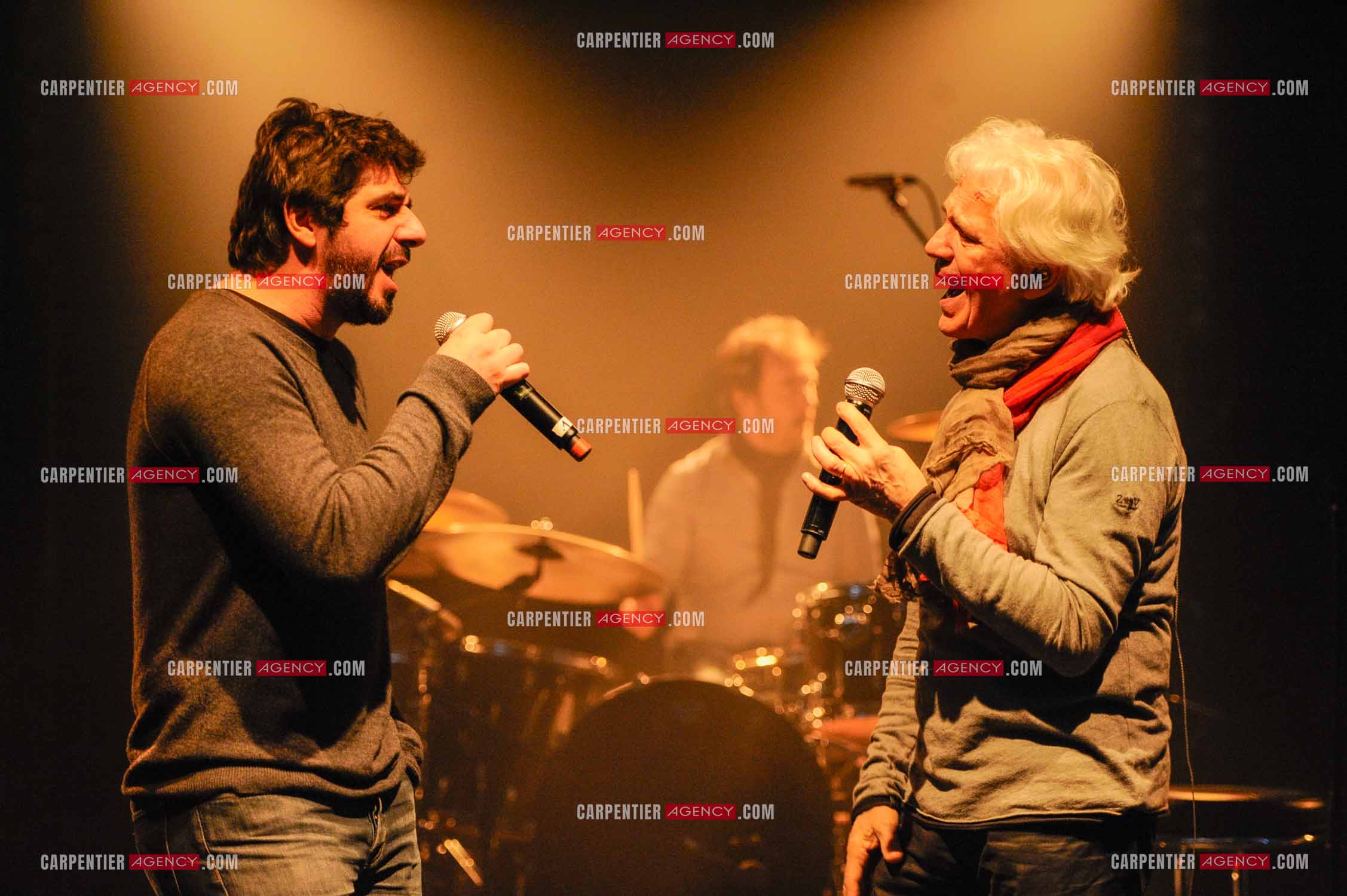 Le chanteur Gérard Lenorman en concert au Grand Rex à Paris. Lors des répétitions, Gérard Lenorman et Patrick Fiori.  ( Exclusif )