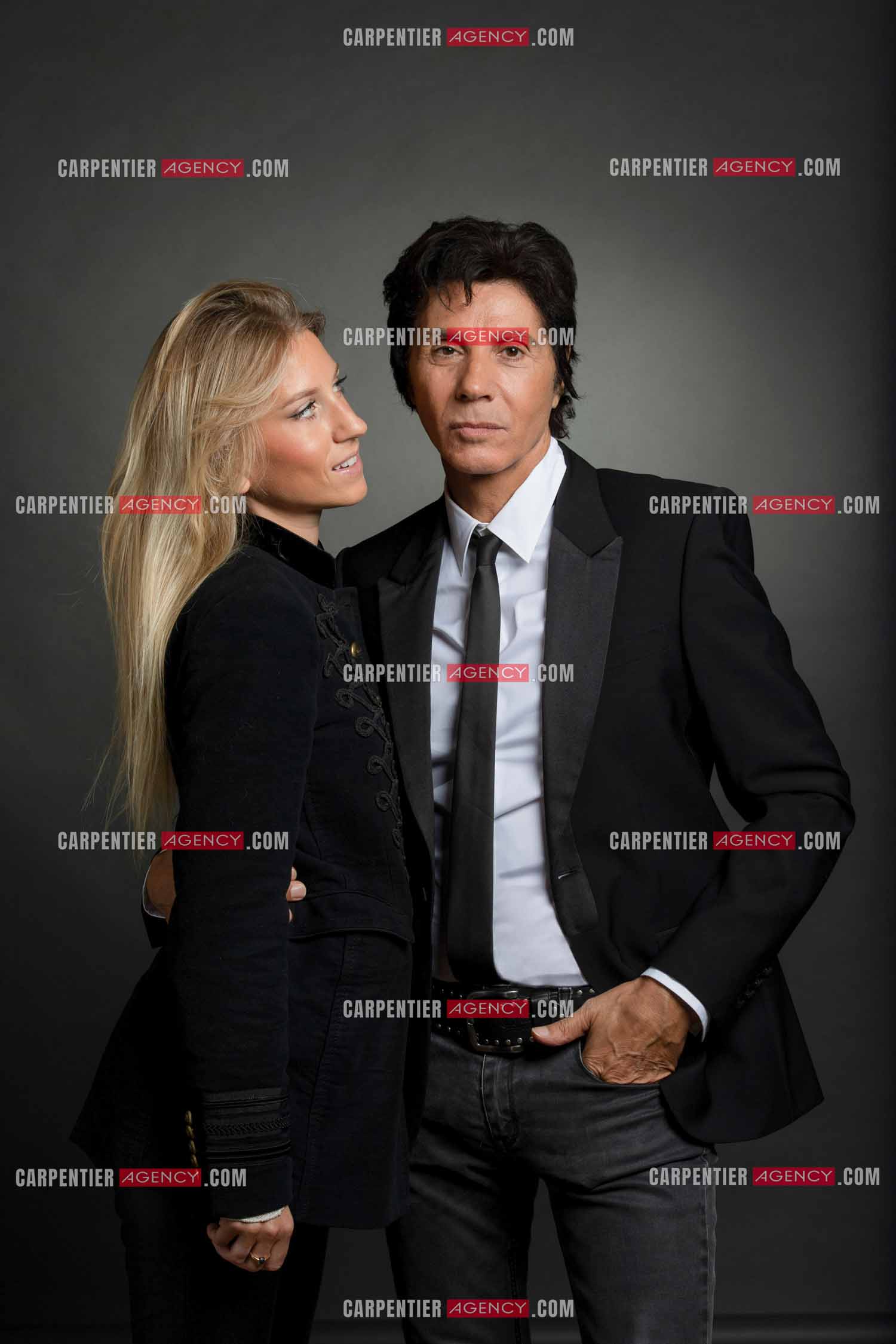 Le chanteur Jean-Luc Lahaye avec sa nouvelle compagne Paola.    ( Exclusif )