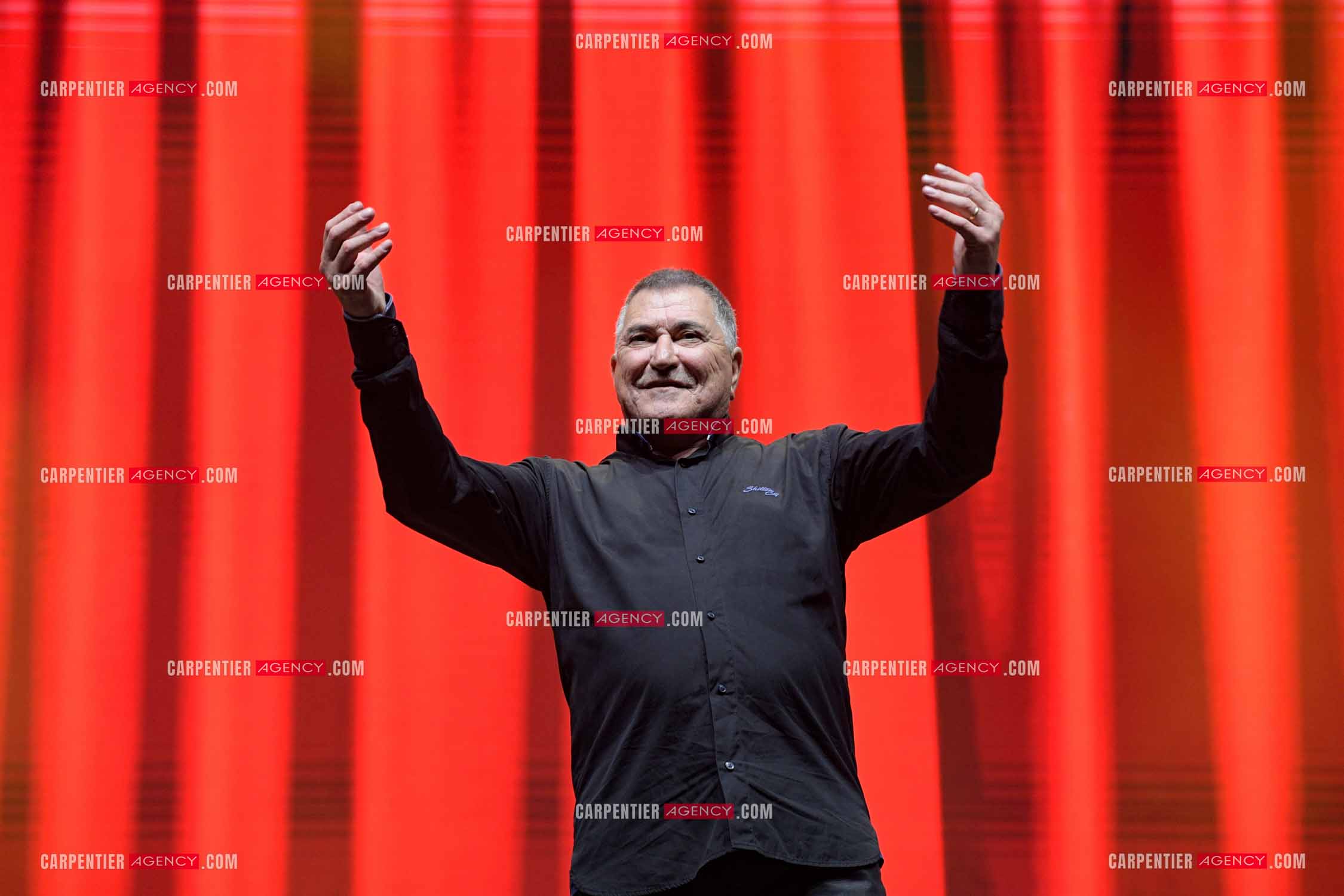 L'humoriste Jean-Marie Bigard en spectacle aux arènes de Fréjus.  ( Exclusif )