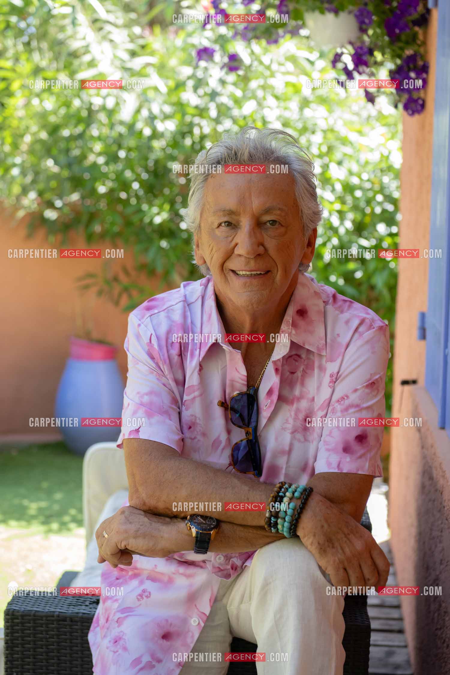 Portrait du chanteur Jean-Pierre Savelli chez lui dans le Var le 28 Mai 2025.  ( Exclusif )