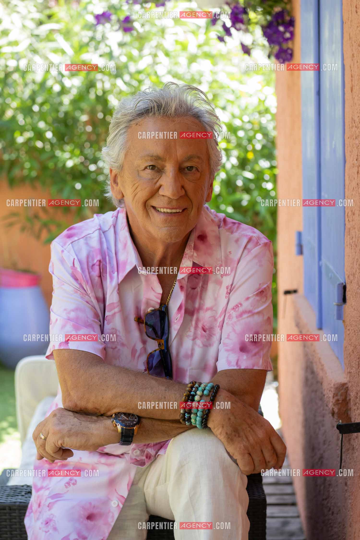 Portrait du chanteur Jean-Pierre Savelli chez lui dans le Var le 28 Mai 2025.  ( Exclusif )