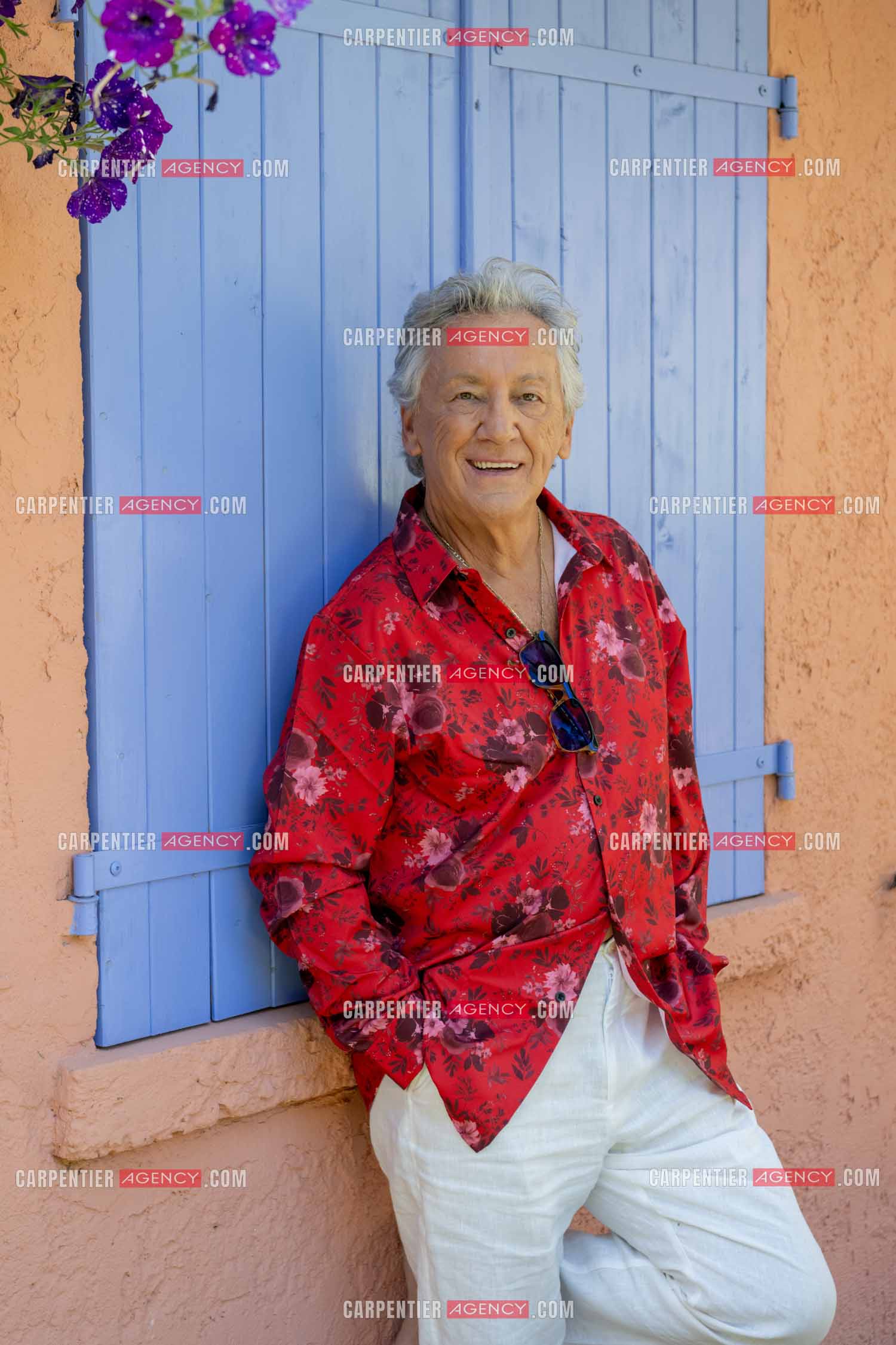 Portrait du chanteur Jean-Pierre Savelli chez lui dans le Var le 28 Mai 2025.  ( Exclusif )