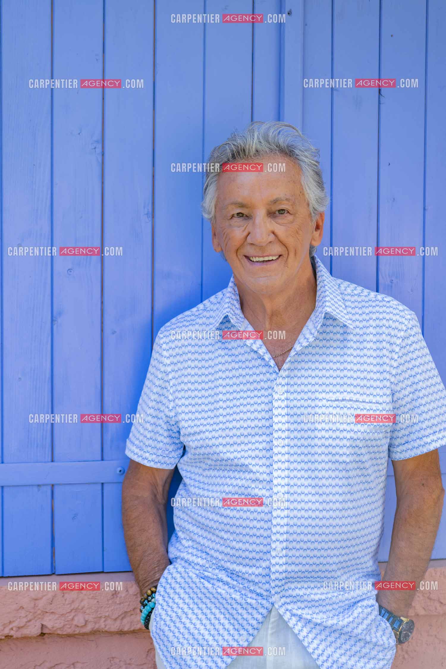 Portrait du chanteur Jean-Pierre Savelli chez lui dans le Var le 28 Mai 2025.  ( Exclusif )