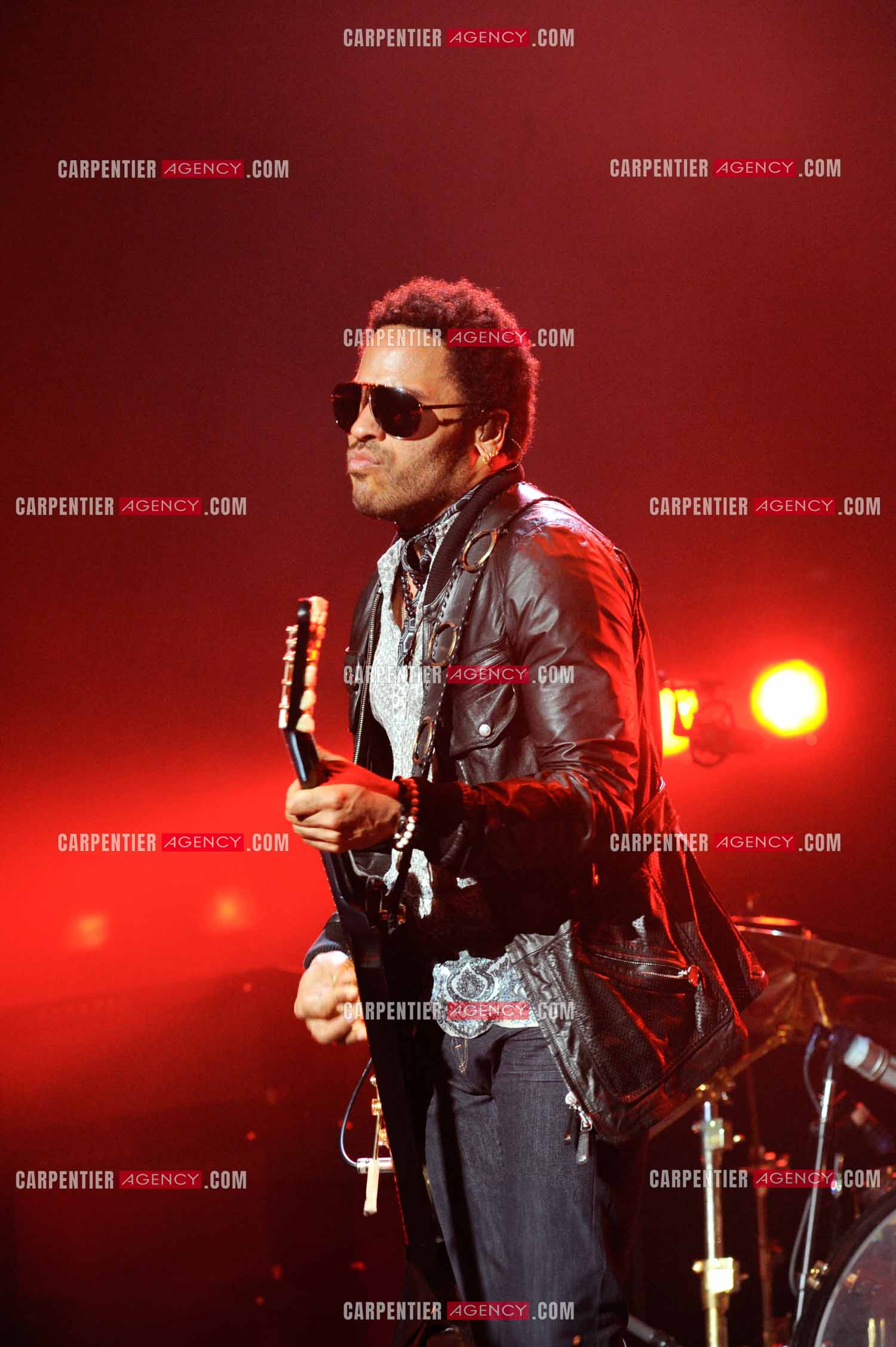 L'artiste rock américain Lenny Kravitz en concert au Zénith de Paris pour deux soirs.   ( Exclusif )