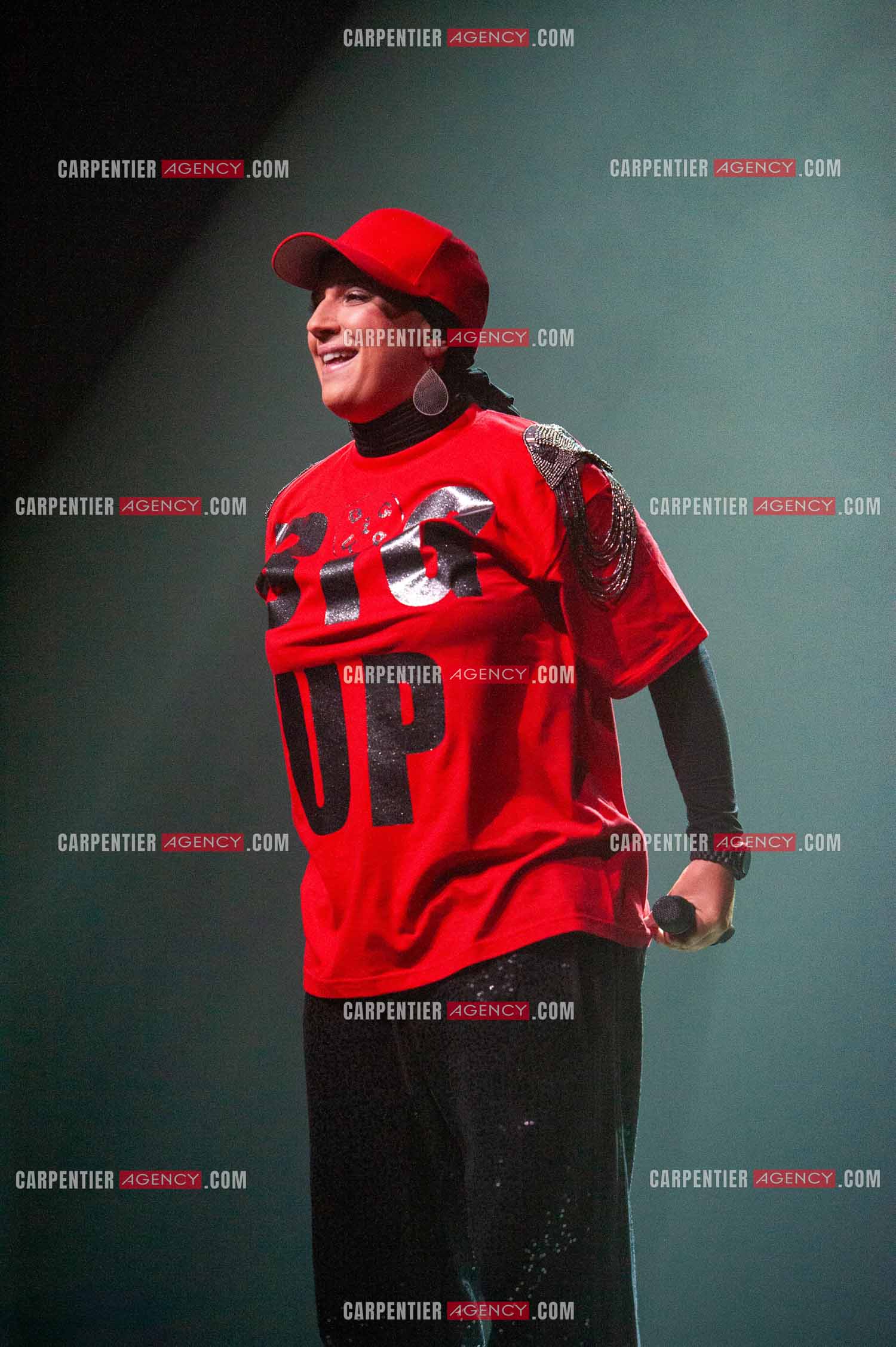 La chanteuse Diam's en concert au Zénith de Paris en 2010.    ( Exclusif )