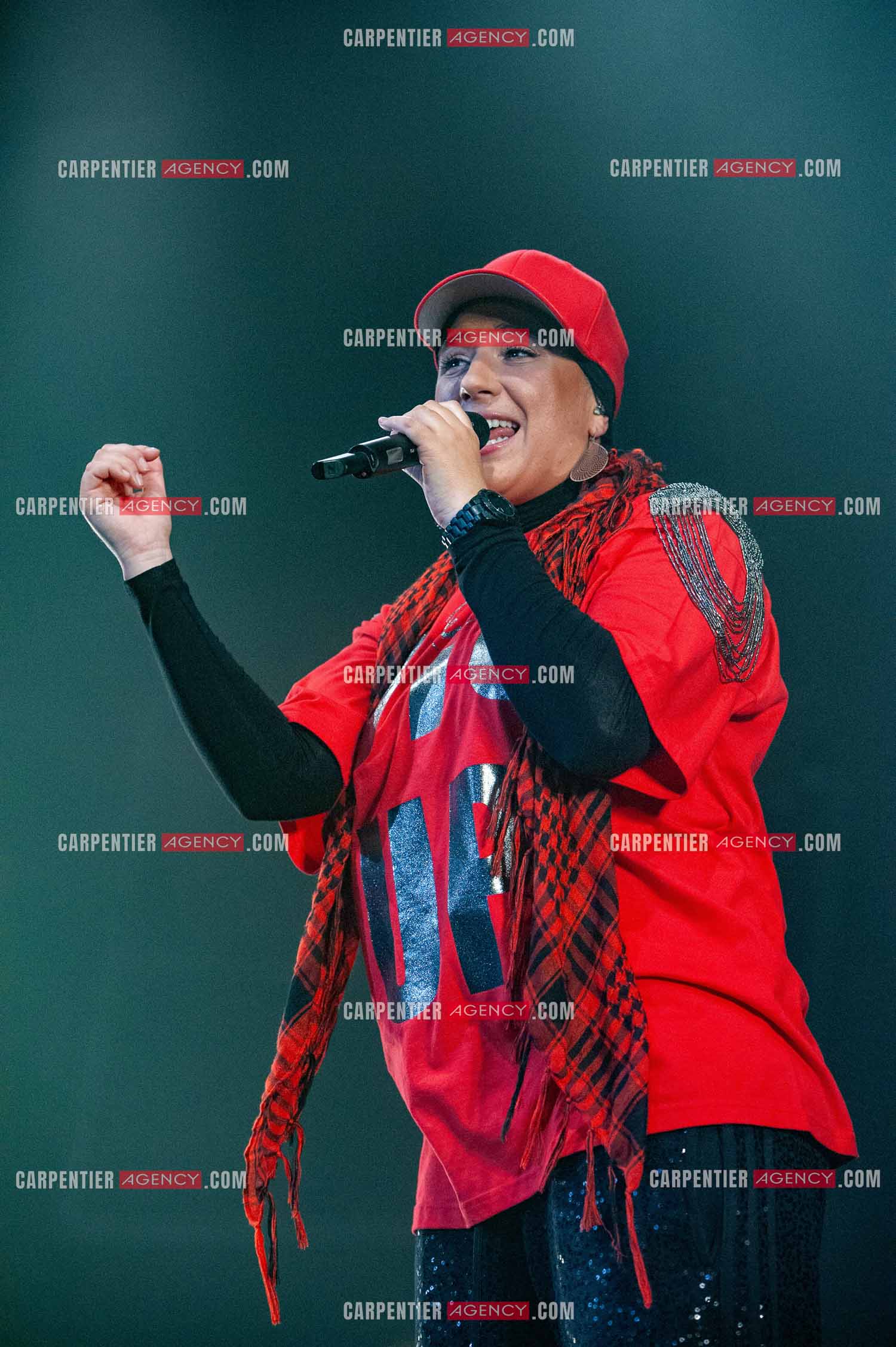 La chanteuse Diam's en concert au Zénith de Paris en 2010.    ( Exclusif )