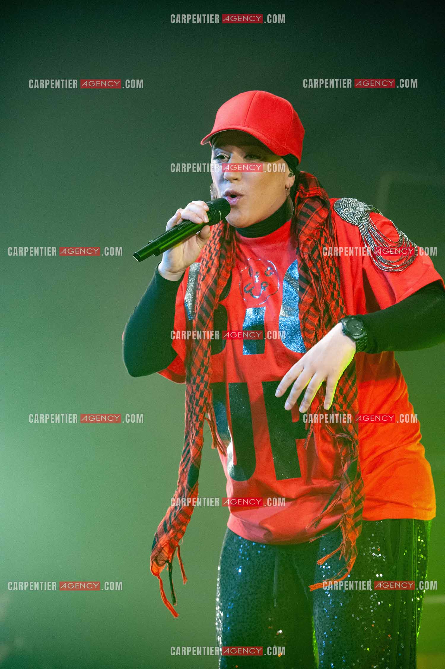 La chanteuse Diam's en concert au Zénith de Paris en 2010.    ( Exclusif )