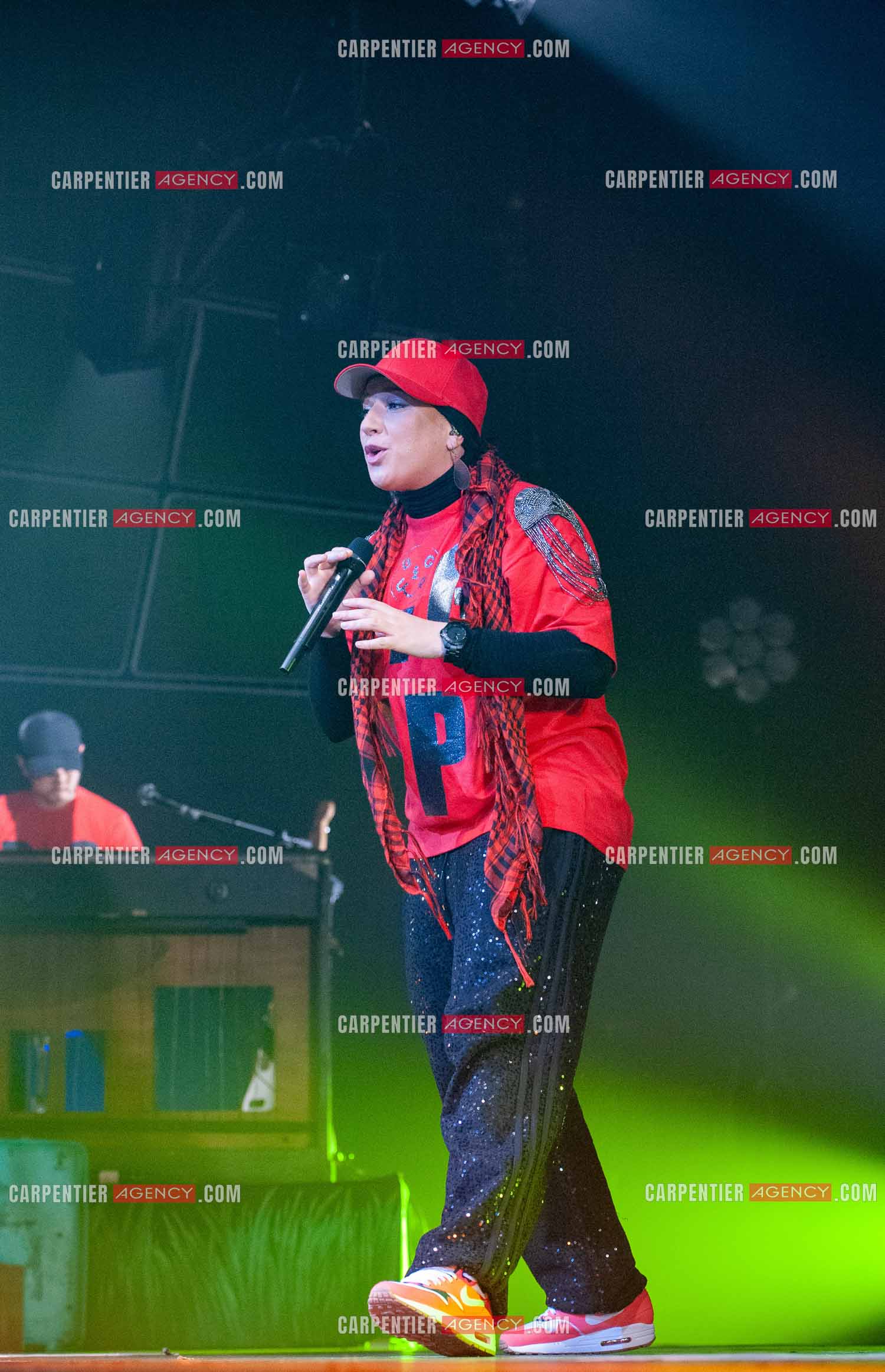 La chanteuse Diam's en concert au Zénith de Paris en 2010.    ( Exclusif )