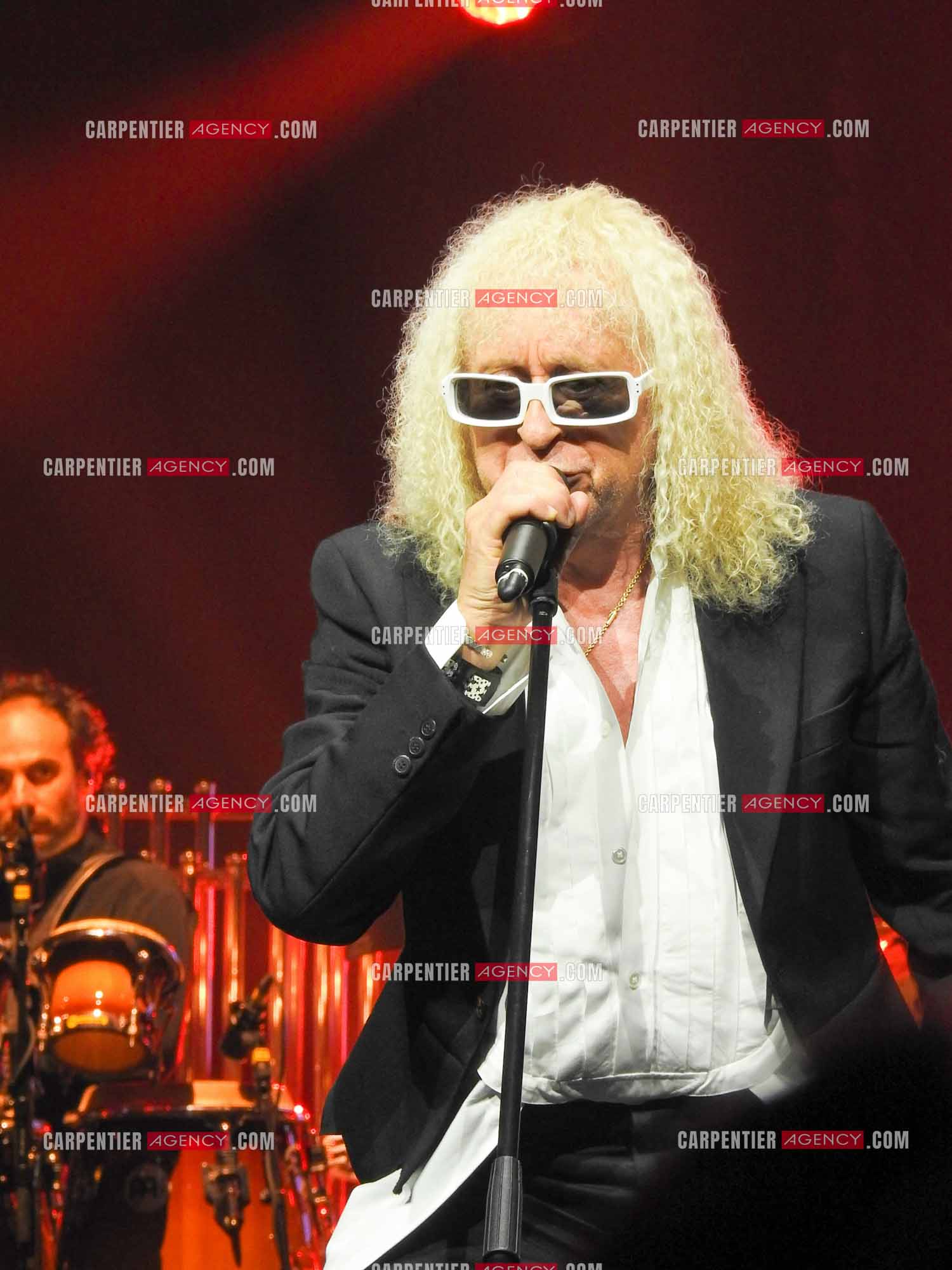 Le chanteur Michel Polnareff en concert au POPB de Paris Bercy en 2016.