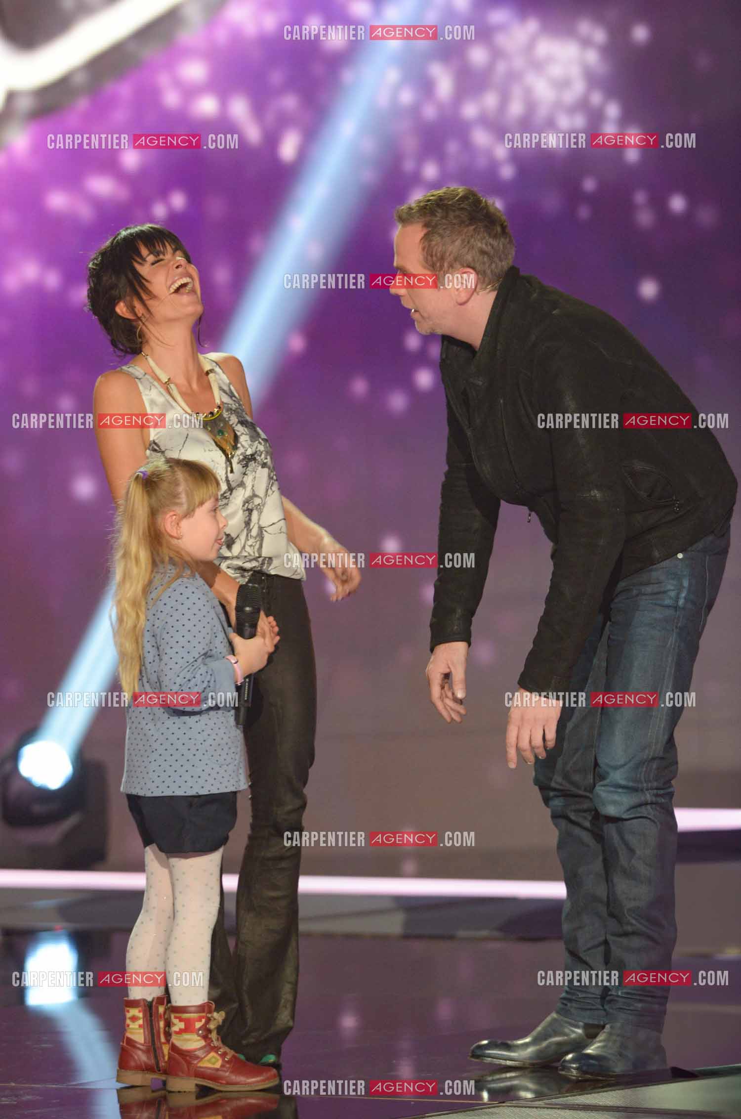 C'est le chanteur Garou qui est choisi par la petite Gloria De Blasi pour la coacher dans cette aventure.  ( Exclusif )