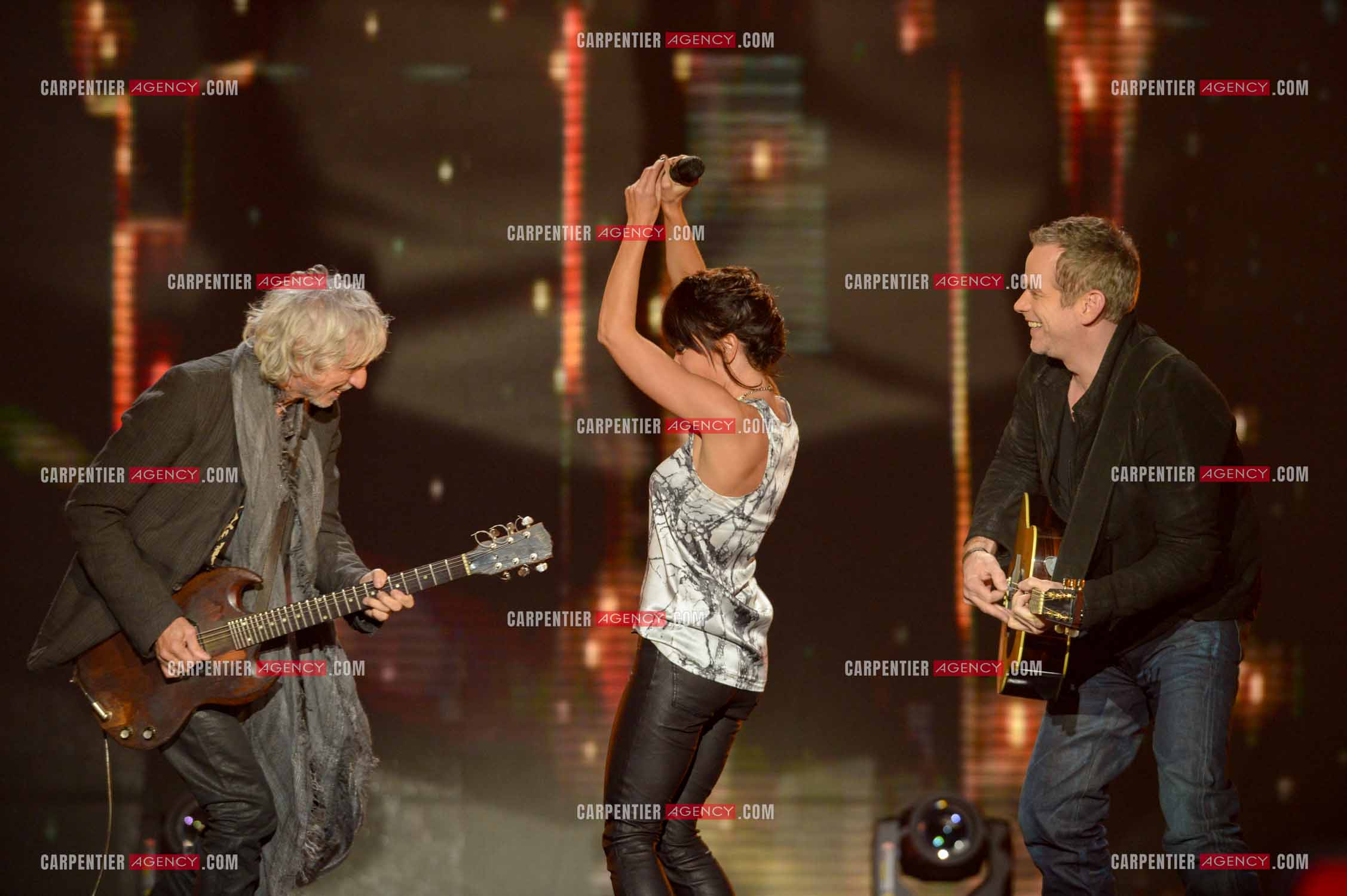 Les trois coachs de l'émission The Voice Kid's Jenifer Bartoli, Louis Bertignac et Garou.  ( Exclusif )