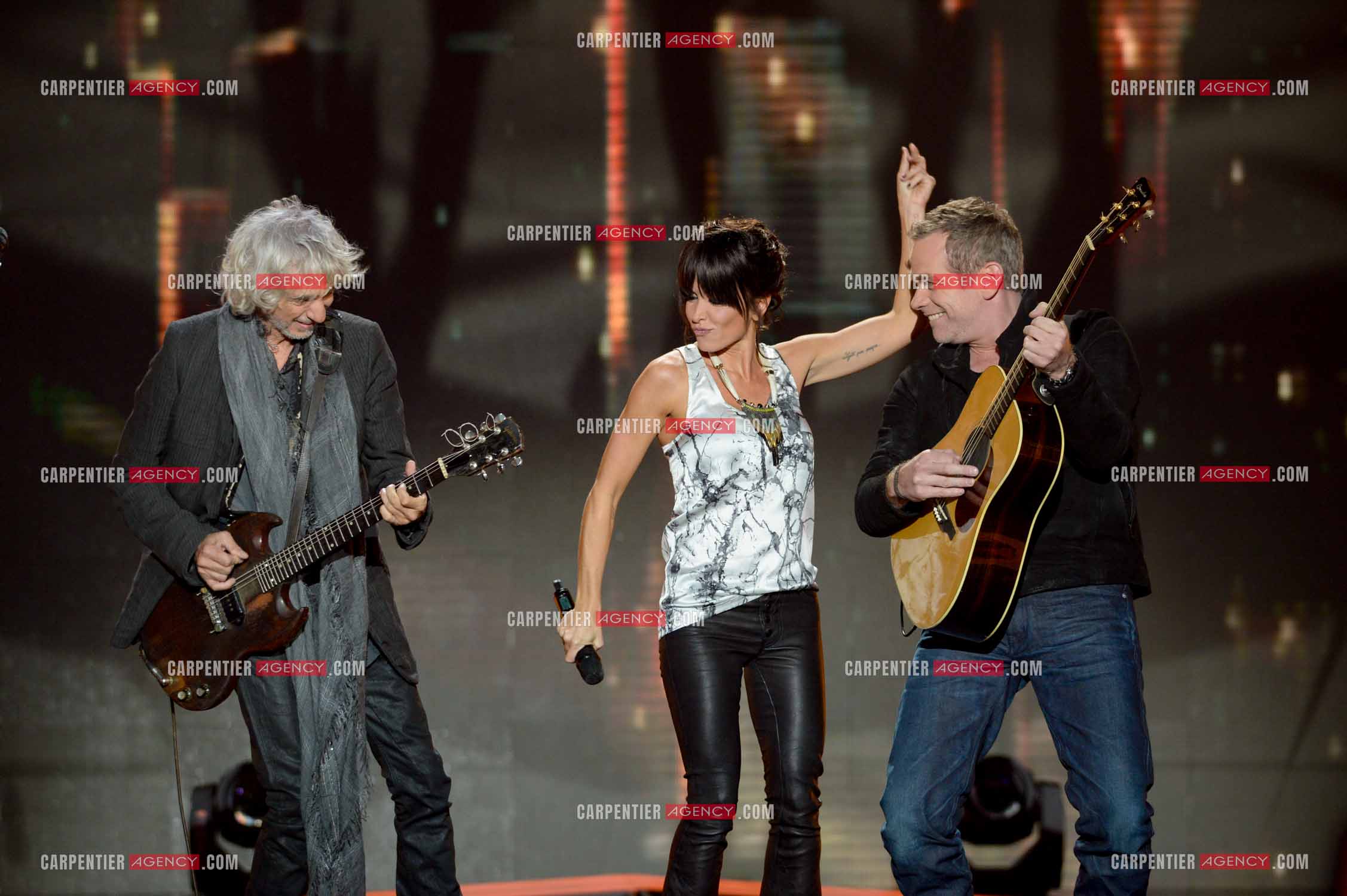 Les trois coachs de l'émission The Voice Kid's Jenifer Bartoli, Louis Bertignac et Garou.  ( Exclusif )