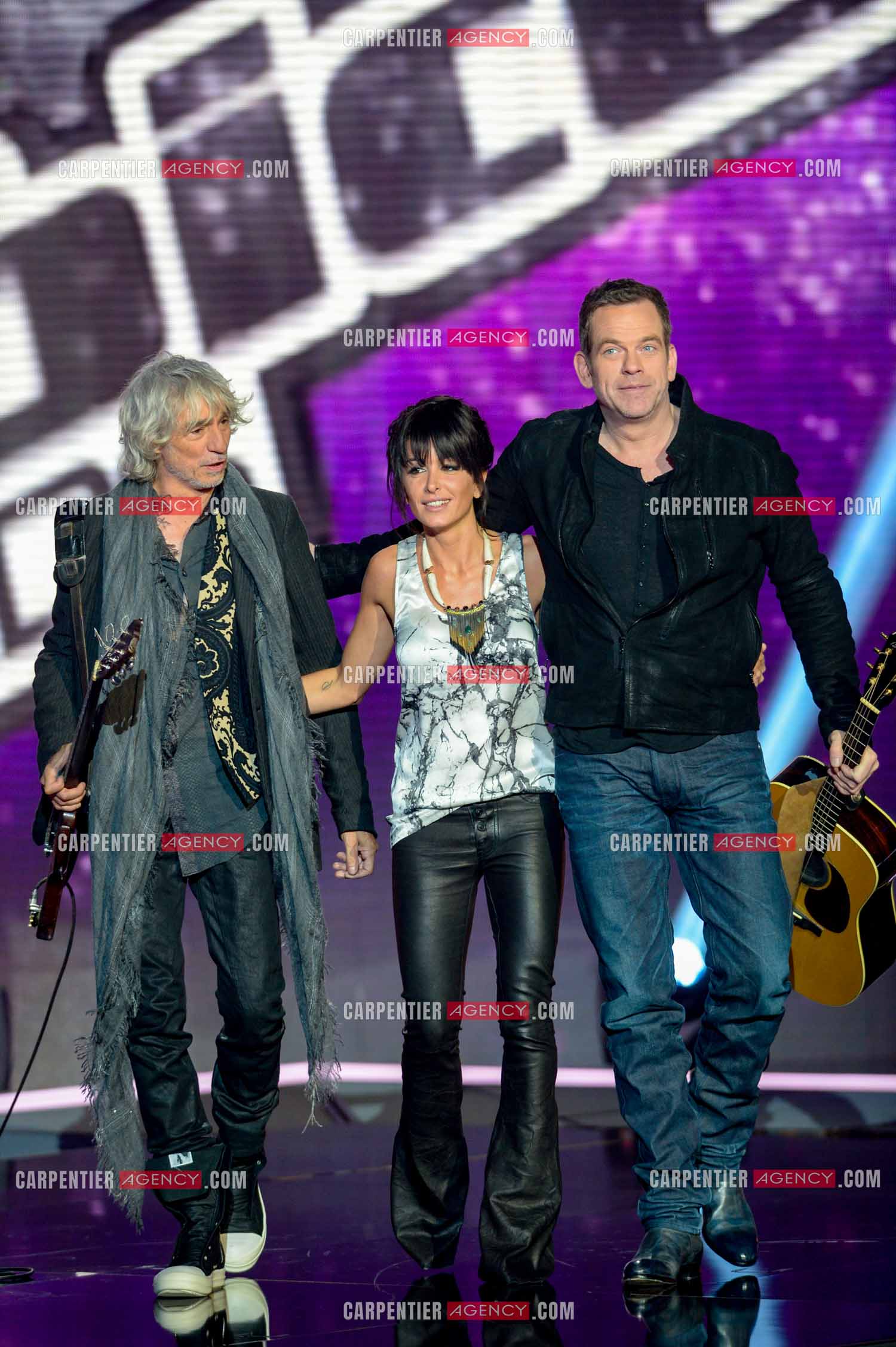 Les trois coachs de l'émission The Voice Kid's Jenifer Bartoli, Louis Bertignac et Garou.  ( Exclusif )