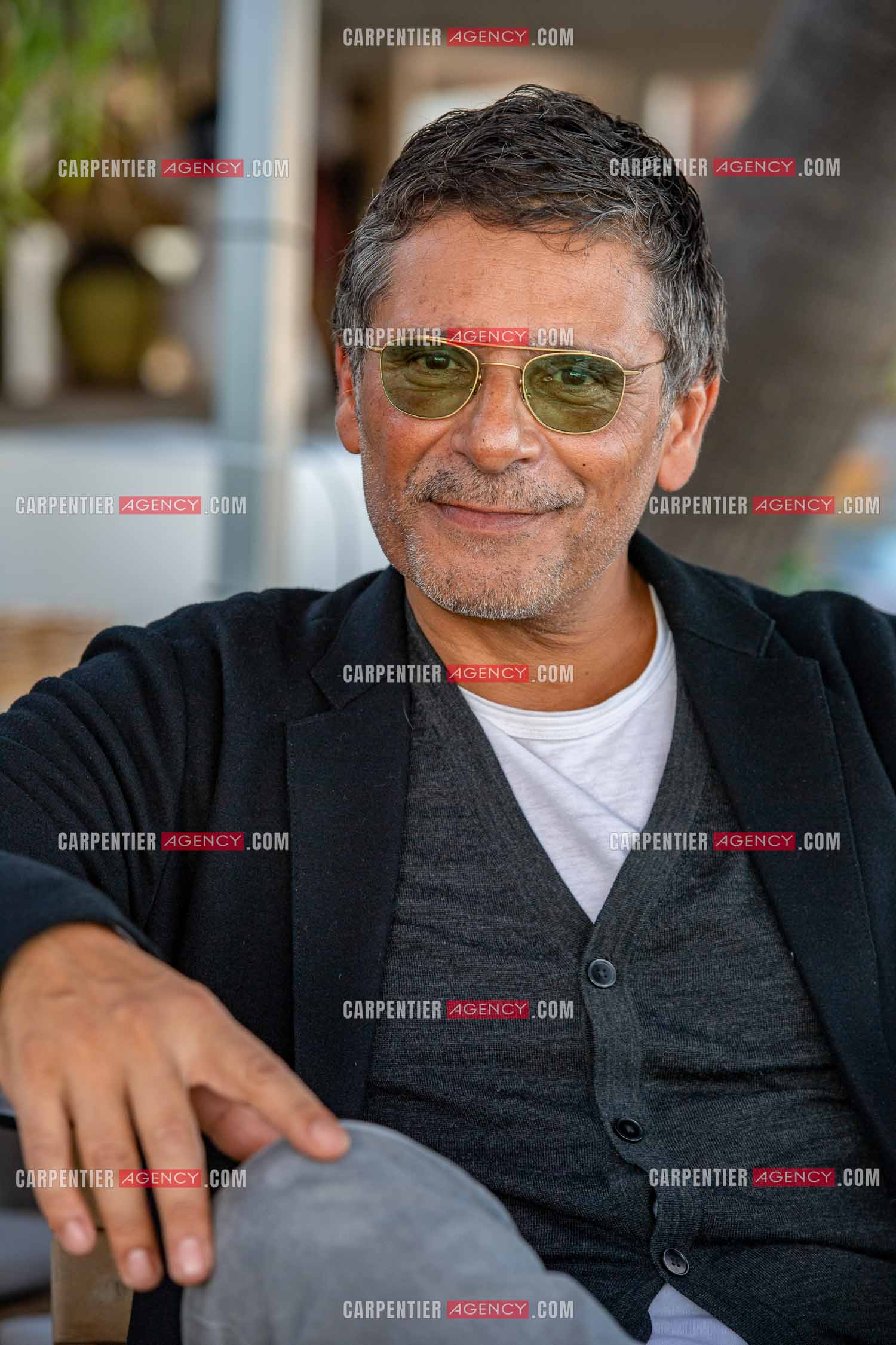 L'acteur Pascal Elbé sur la plage du Mourillon à Toulon pour la promo de son dernier film “ ON EST FAIT POUR S'ENTENDRE “.   ( Exclusif )
