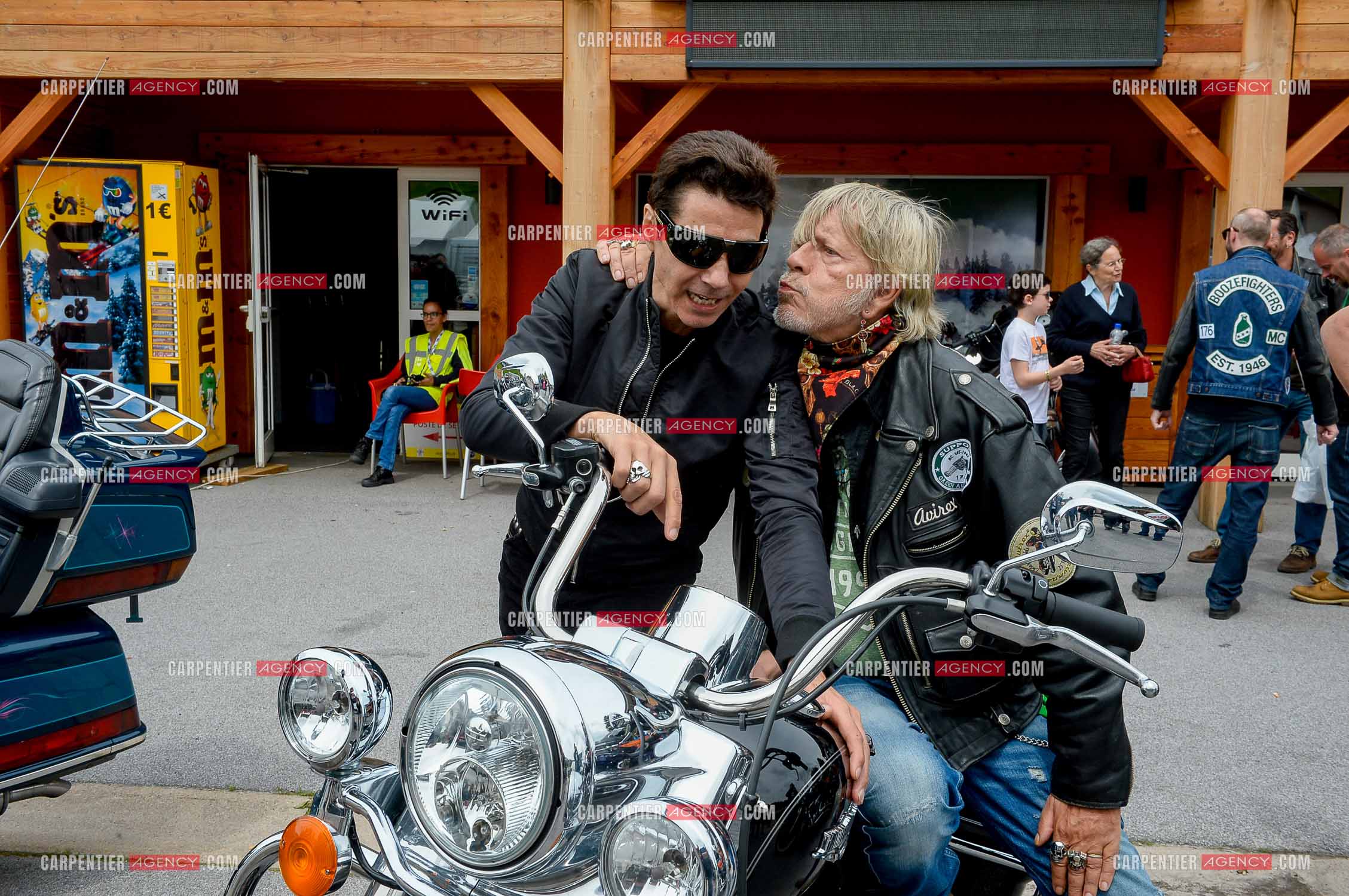 Le chanteur Renaud et son ami Jean-Luc Lahaye présent au festival Motordays à Gérardmer en 2016. (Exclusif )