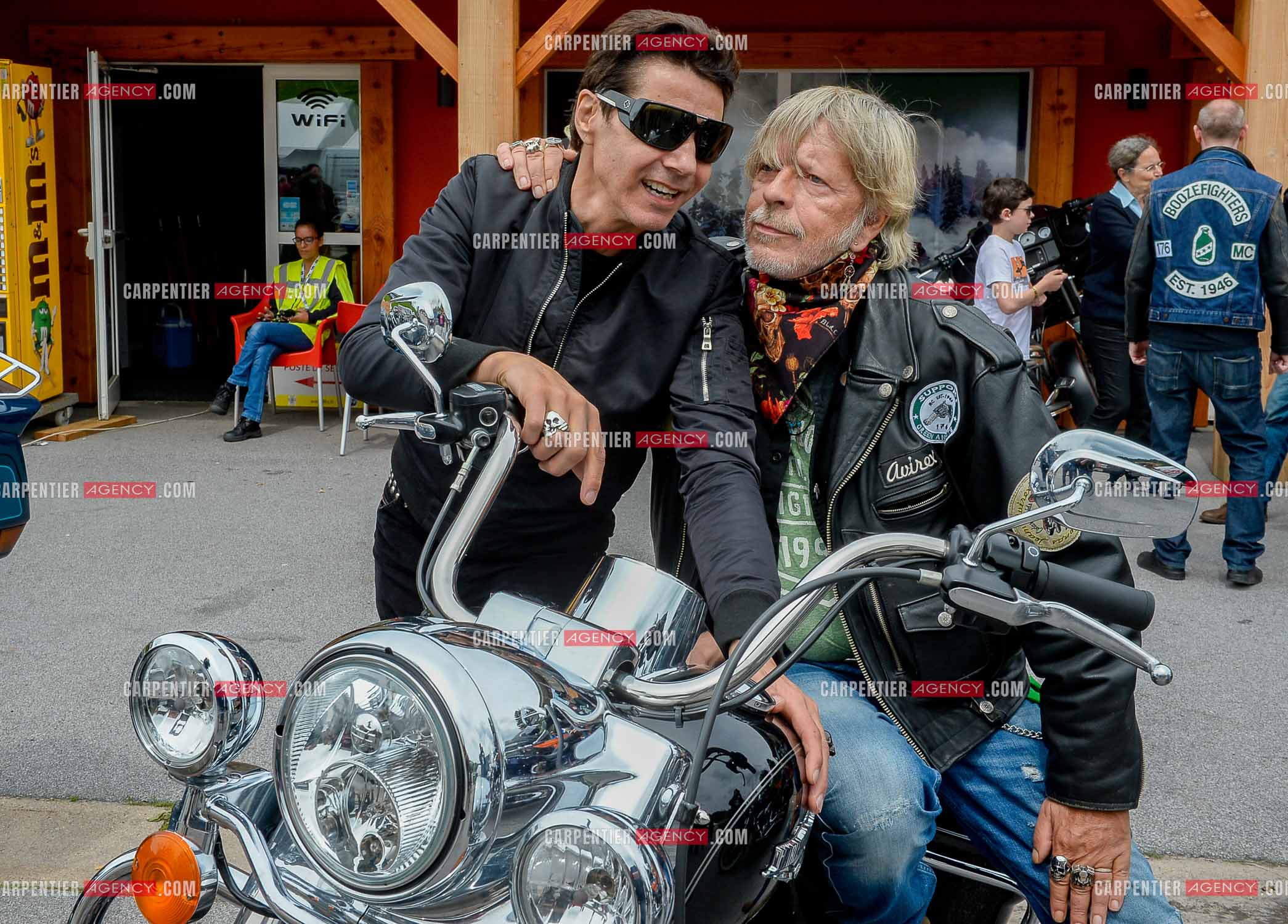 Le chanteur Renaud et son ami Jean-Luc Lahaye présent au festival Motordays à Gérardmer en 2016. (Exclusif )