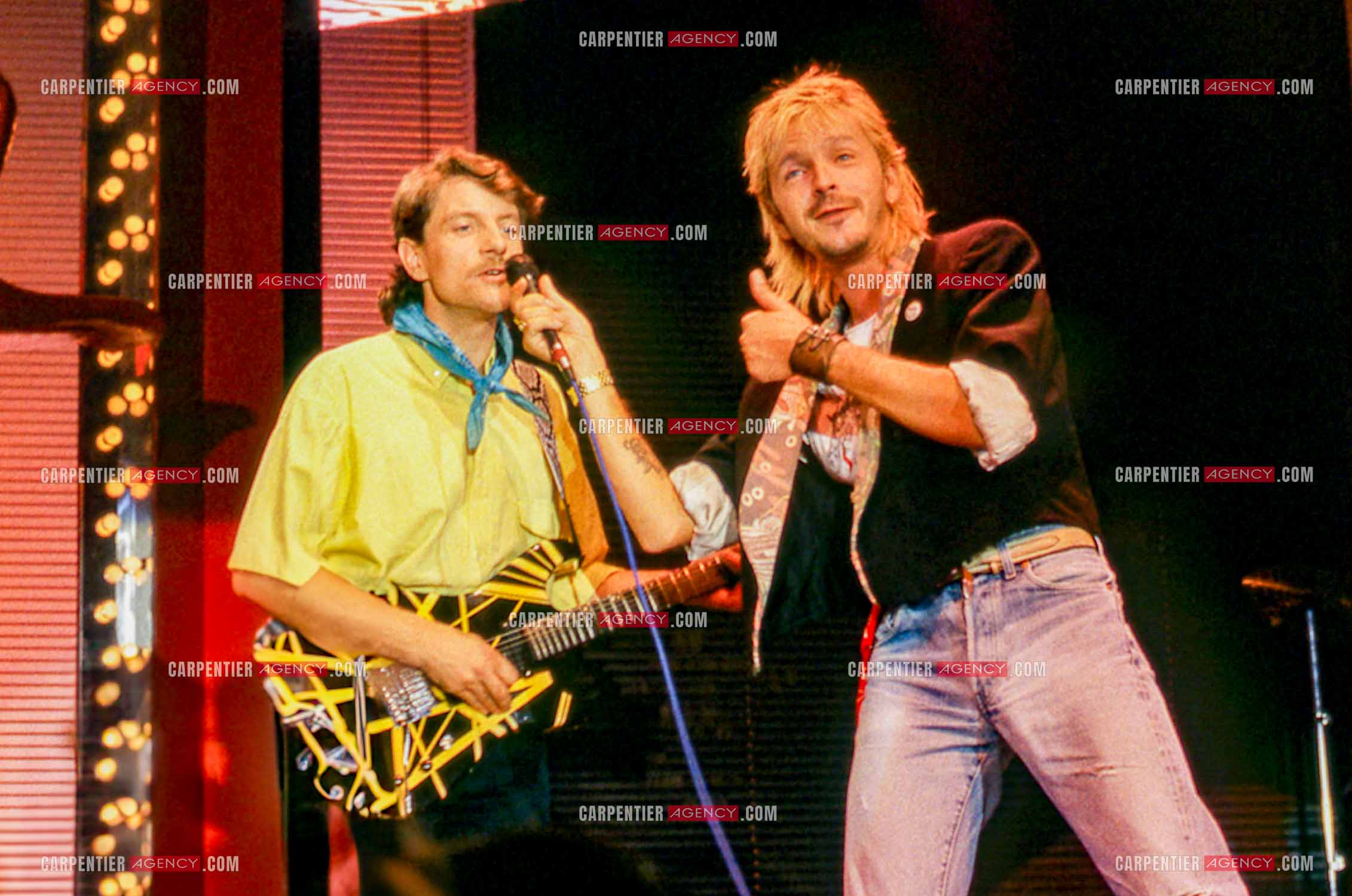 Émission présentéec par Philippe Risoli de quatre concerts dans quatre villes “LA NOUVELLE AFFICHE“ “LA NOUVELLE AFFICHE“. Les chanteurs Renaud et Francis Cabrel.  ( Exclusif )