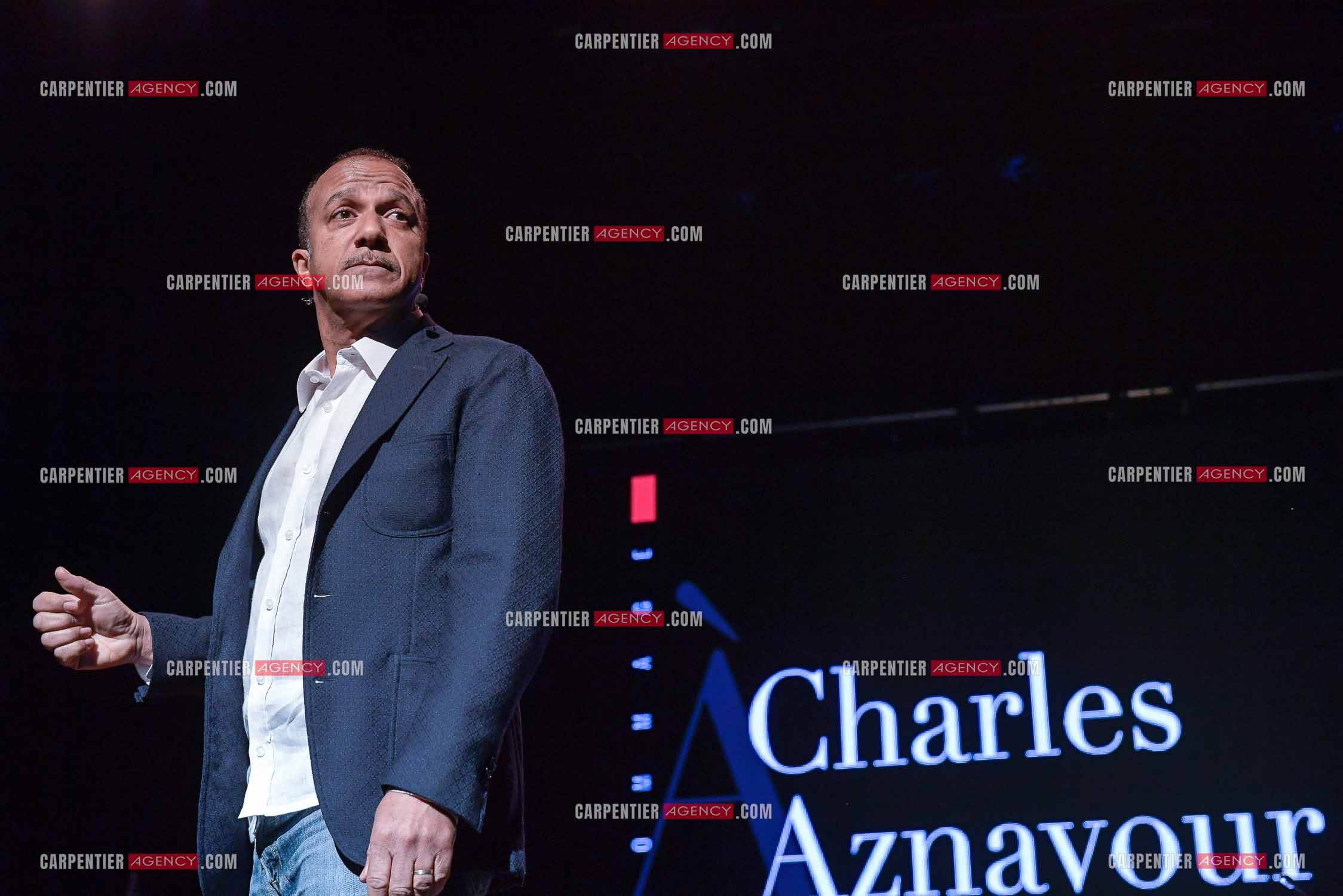 L'humoriste Pascal Légitimus au Silo à Marseille pour l'inauguration de la salle “ Charles Aznavour “.