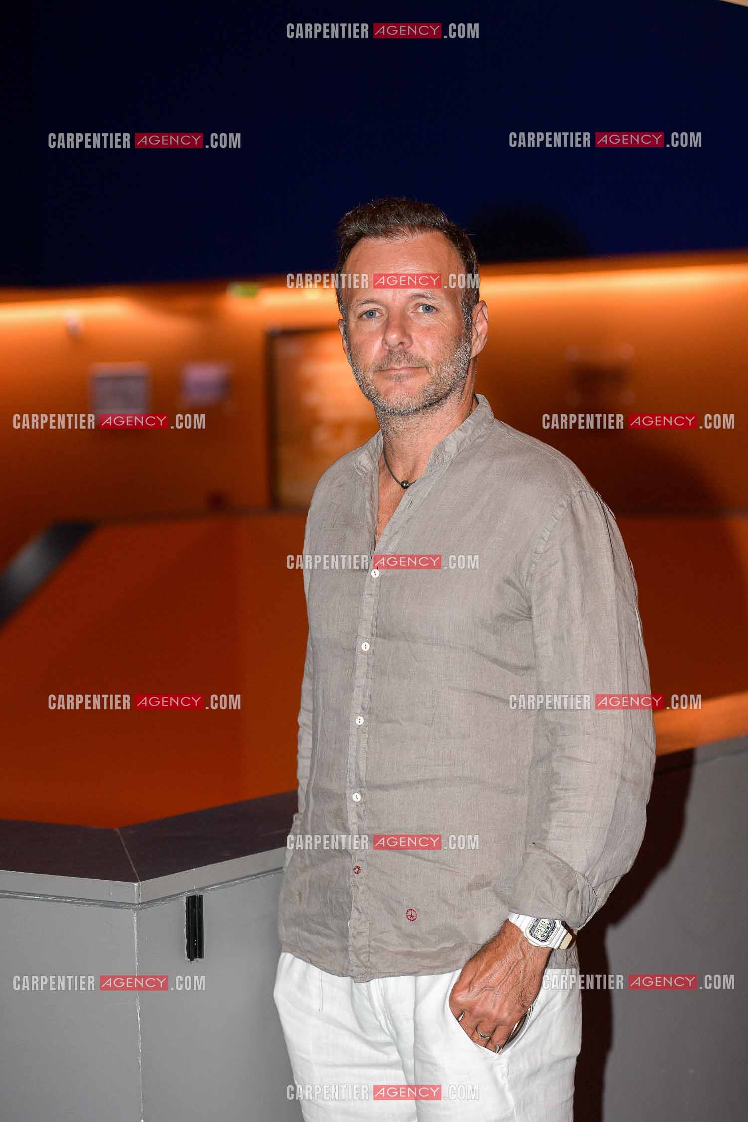 Le réalisateur et acteur  Pierre-François Martin-Laval dit Pef.    ( Exclusif )