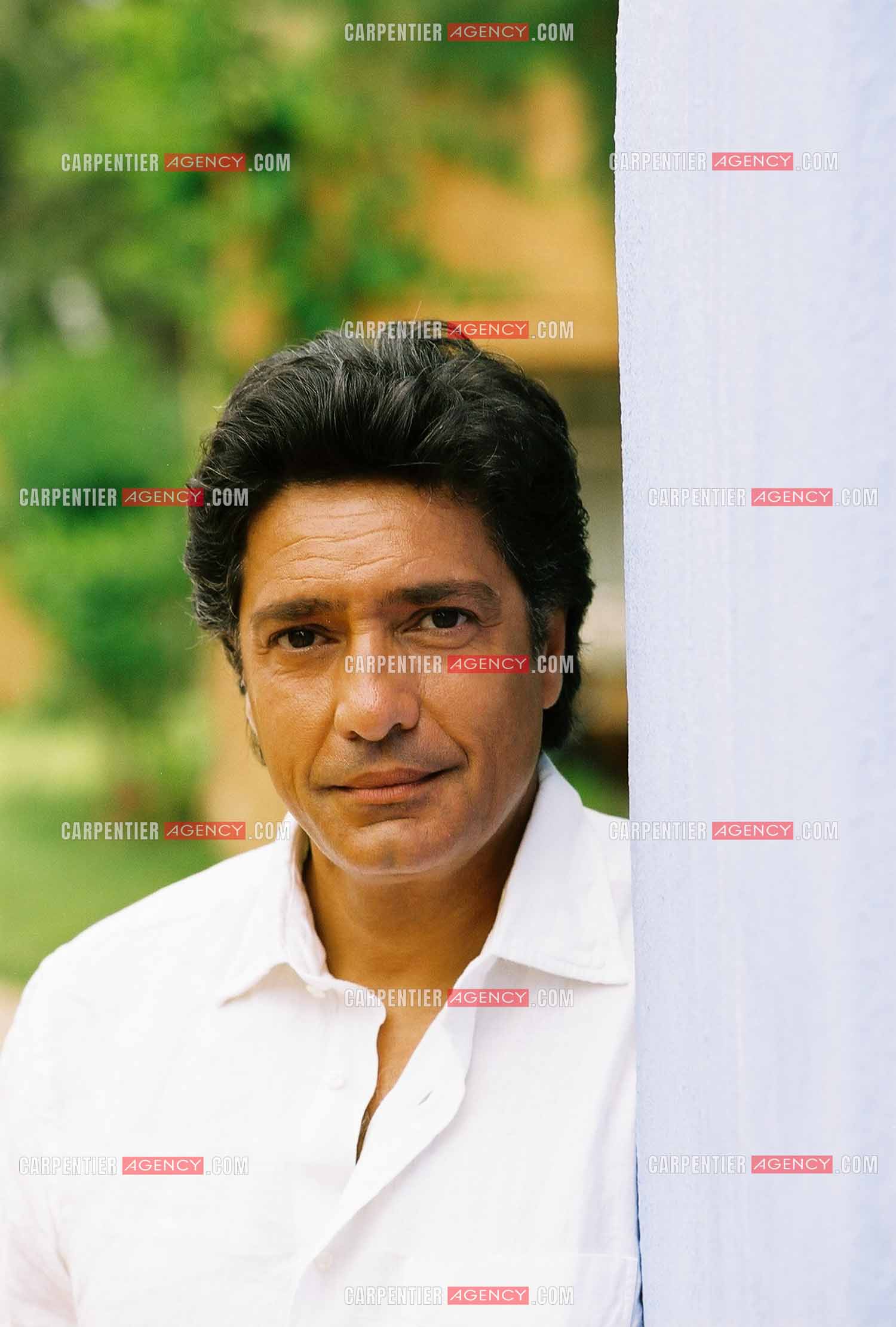 Le chanteur Frédéric François lors d'une escale en Turquie pour une séance photo.  ( Exclusif )