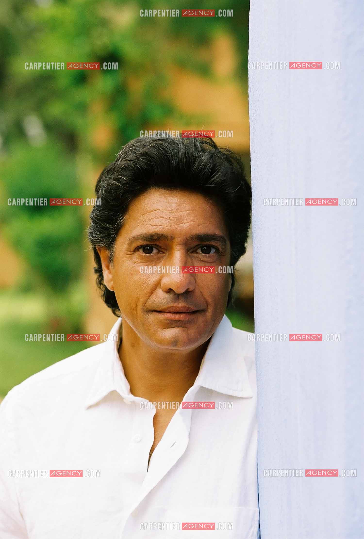 Le chanteur Frédéric François lors d'une escale en Turquie pour une séance photo.  ( Exclusif )