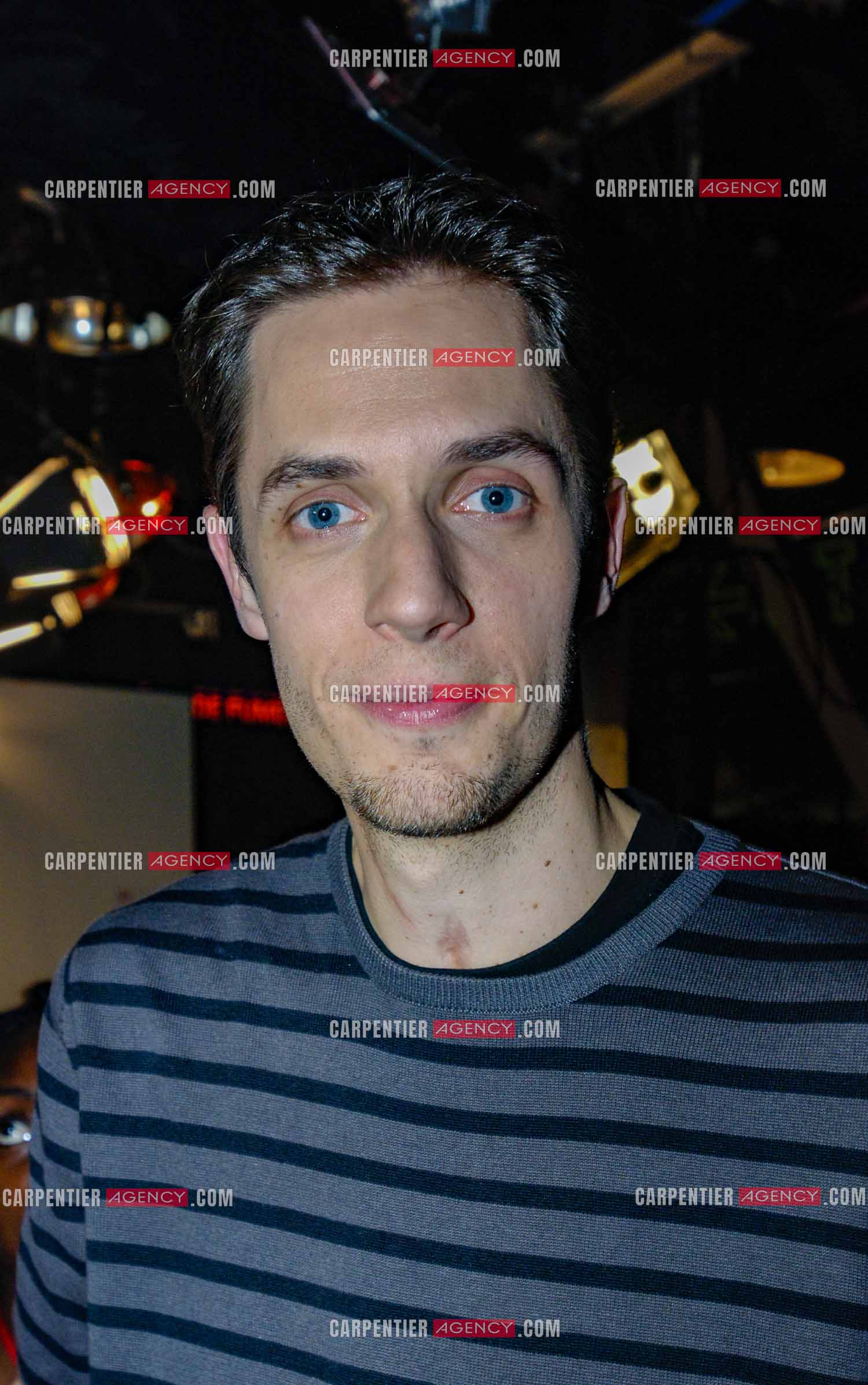 Le rappeur Fabien Marsaud dit Grand Corps Malade aux Victoires de la Musique en 2007. Le rappeur reçoit deux Victoires: Celle de l'artiste révélation scène et la Victoire de l'album révélation.                   ( Exclusif )