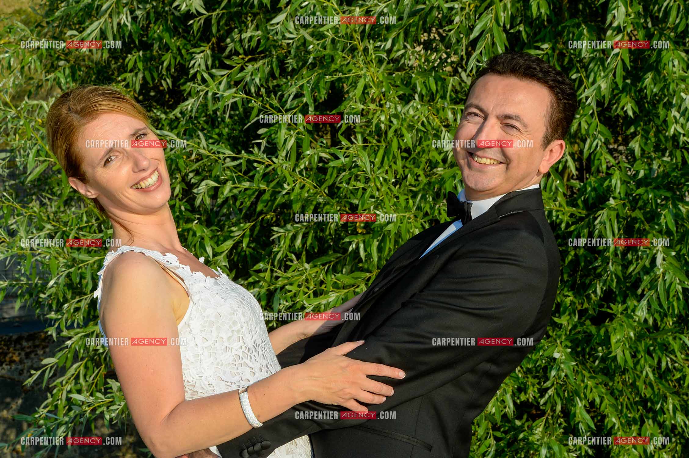 Suite du Mariage entre Claire Voyard et l'humoriste imitateur Gérald Dahan à bord d'une péniche sur les quais de Seine pour une réception entre la famille et les amis.      ( Exclusif )