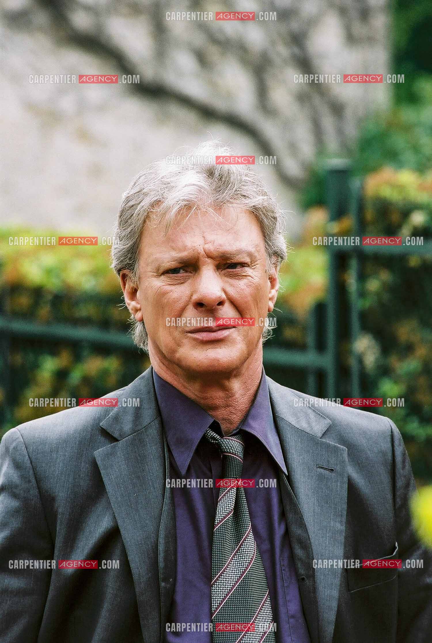 Le chanteur Herbert Léonard lors du tournage d'un épisode de la série Navarro “La mort un dimanche“ en 2006.    ( Exclusif )