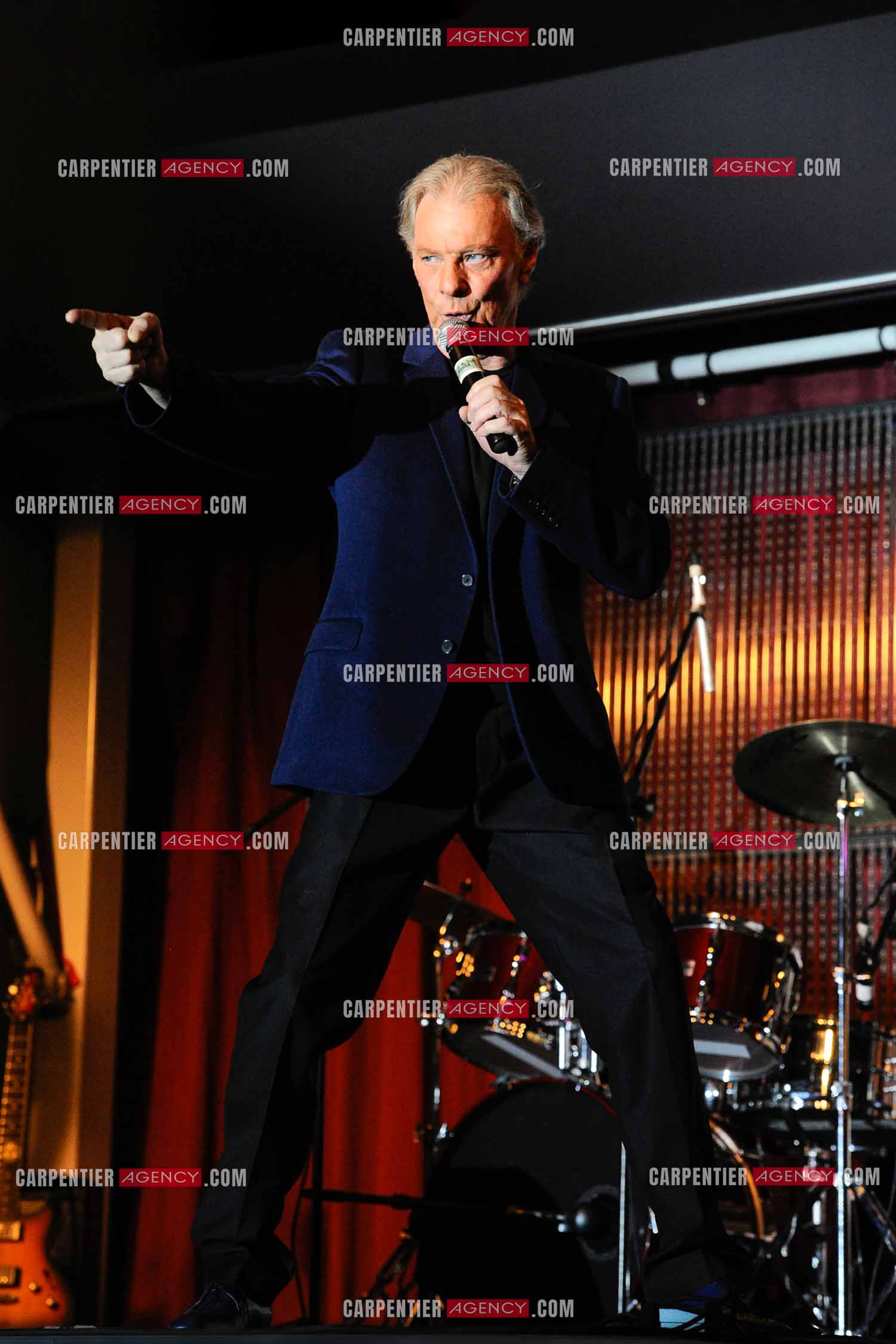 Herbert Léonard à St Just lors de la tournée LA MARSEILLAISE en 2011.    ( Exclusif )