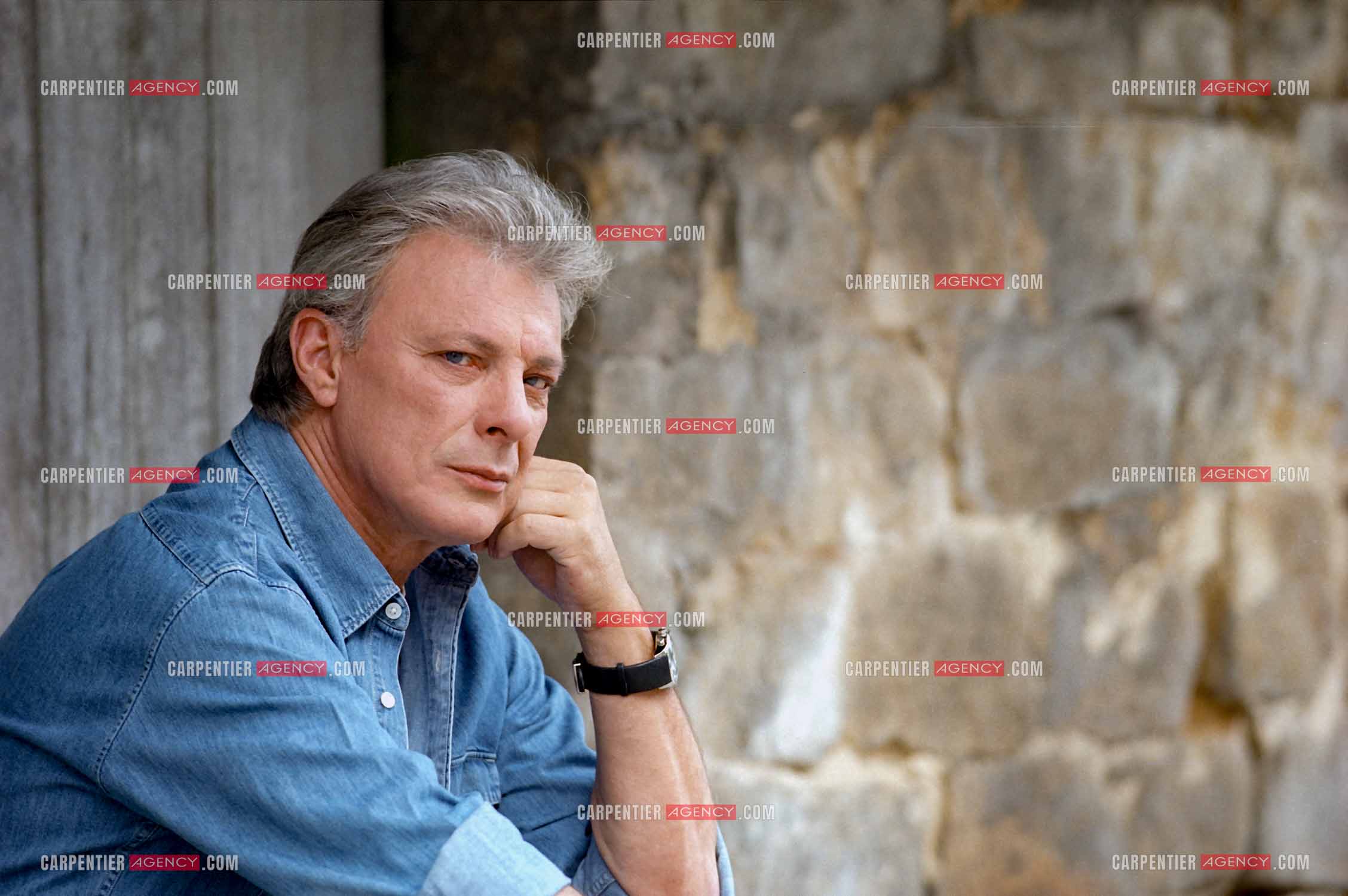 Le chanteur Herbert Léonard chez lui à Barbizon. ( Exclusif )