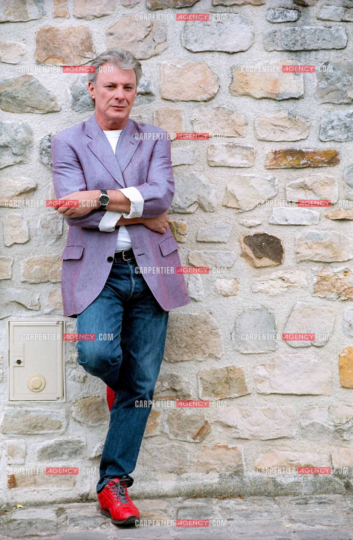 Le chanteur Herbert Léonard chez lui à Barbizon. ( Exclusif )